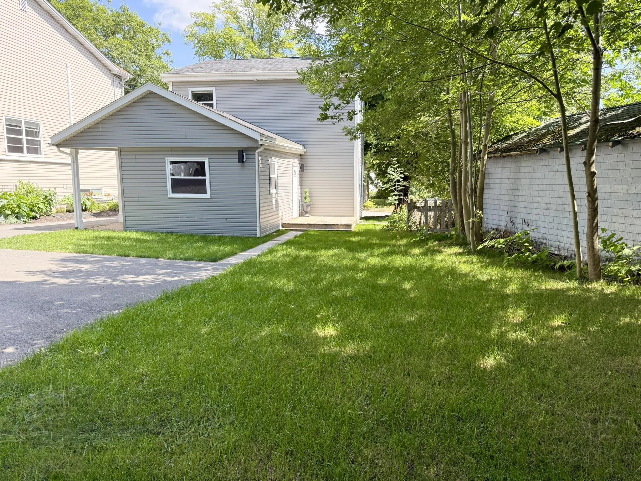 249 Portland Street, Dartmouth, NS B2Y 1J8, 5 Bedrooms Bedrooms, ,3 BathroomsBathrooms,Residential,For Sale,Portland,202518523