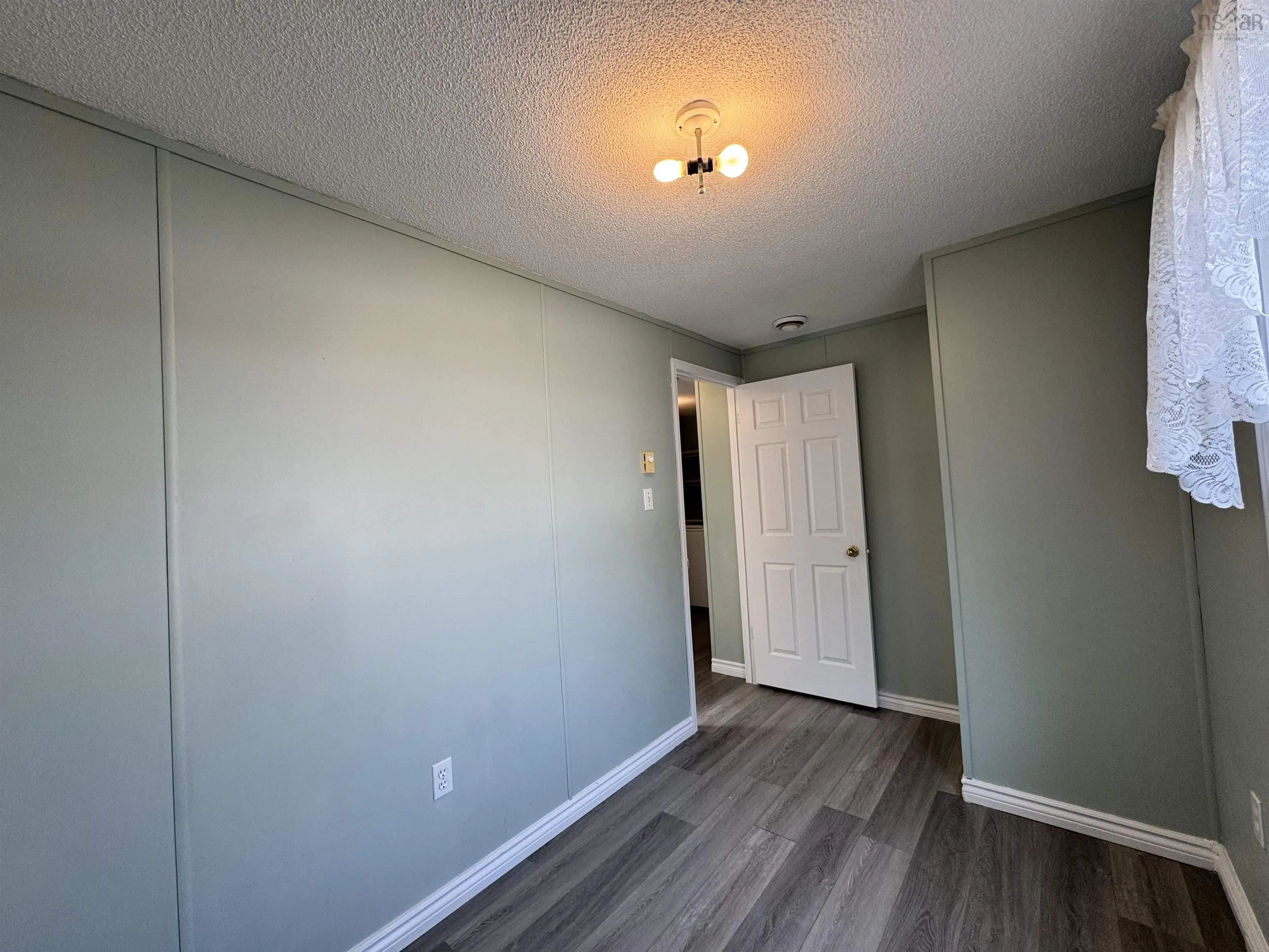 1038 Bustin Avenue, Beaver Bank, NS B4E 1K9, 3 Bedrooms Bedrooms, ,1 BathroomBathrooms,Residential,For Sale,Bustin,202520070