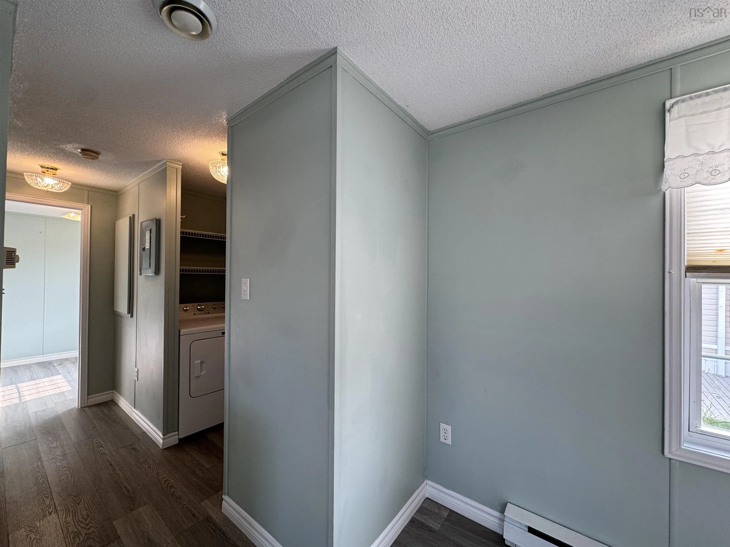 1038 Bustin Avenue, Beaver Bank, NS B4E 1K9, 3 Bedrooms Bedrooms, ,1 BathroomBathrooms,Residential,For Sale,Bustin,202520070