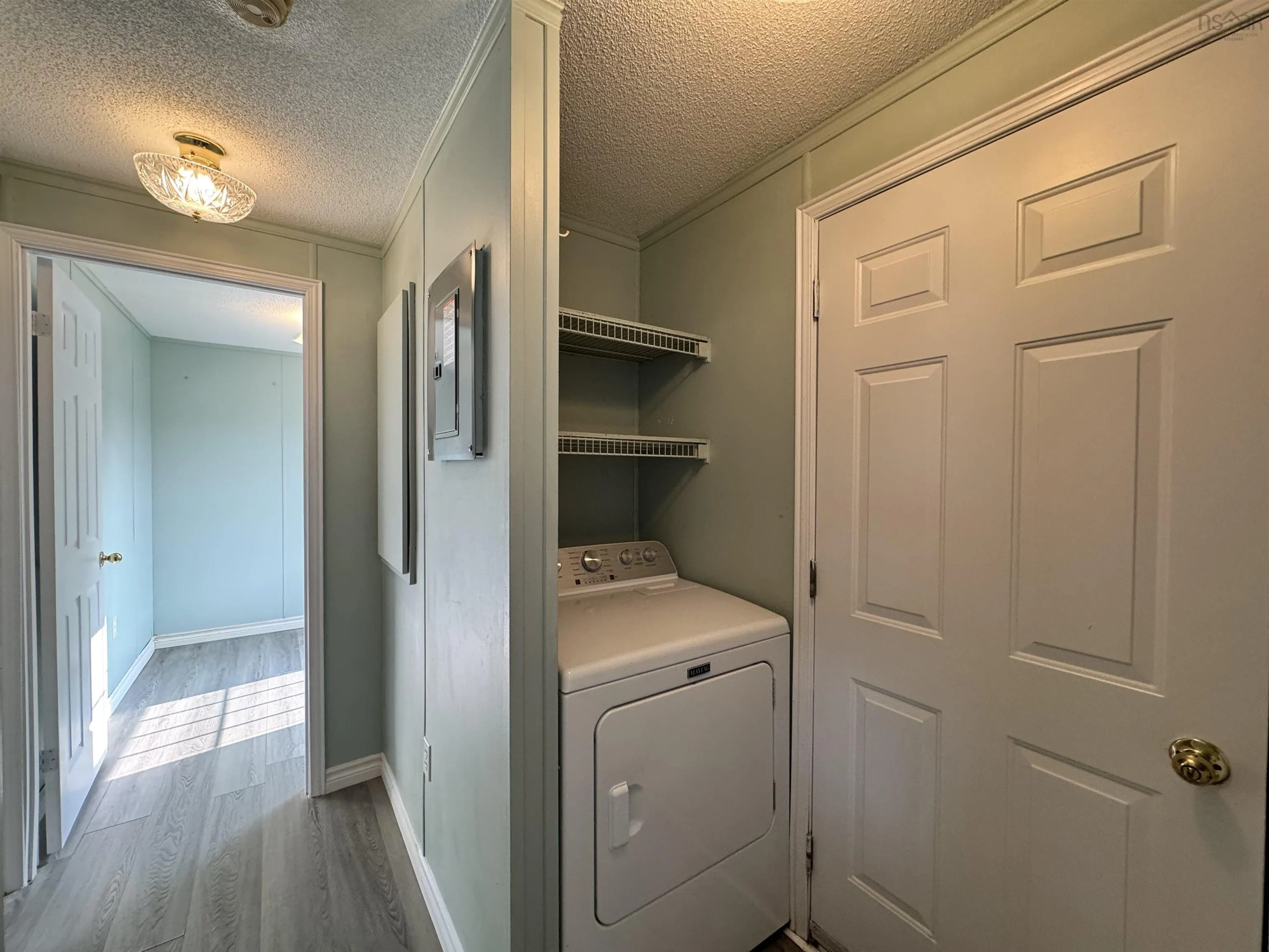 1038 Bustin Avenue, Beaver Bank, NS B4E 1K9, 3 Bedrooms Bedrooms, ,1 BathroomBathrooms,Residential,For Sale,Bustin,202520070