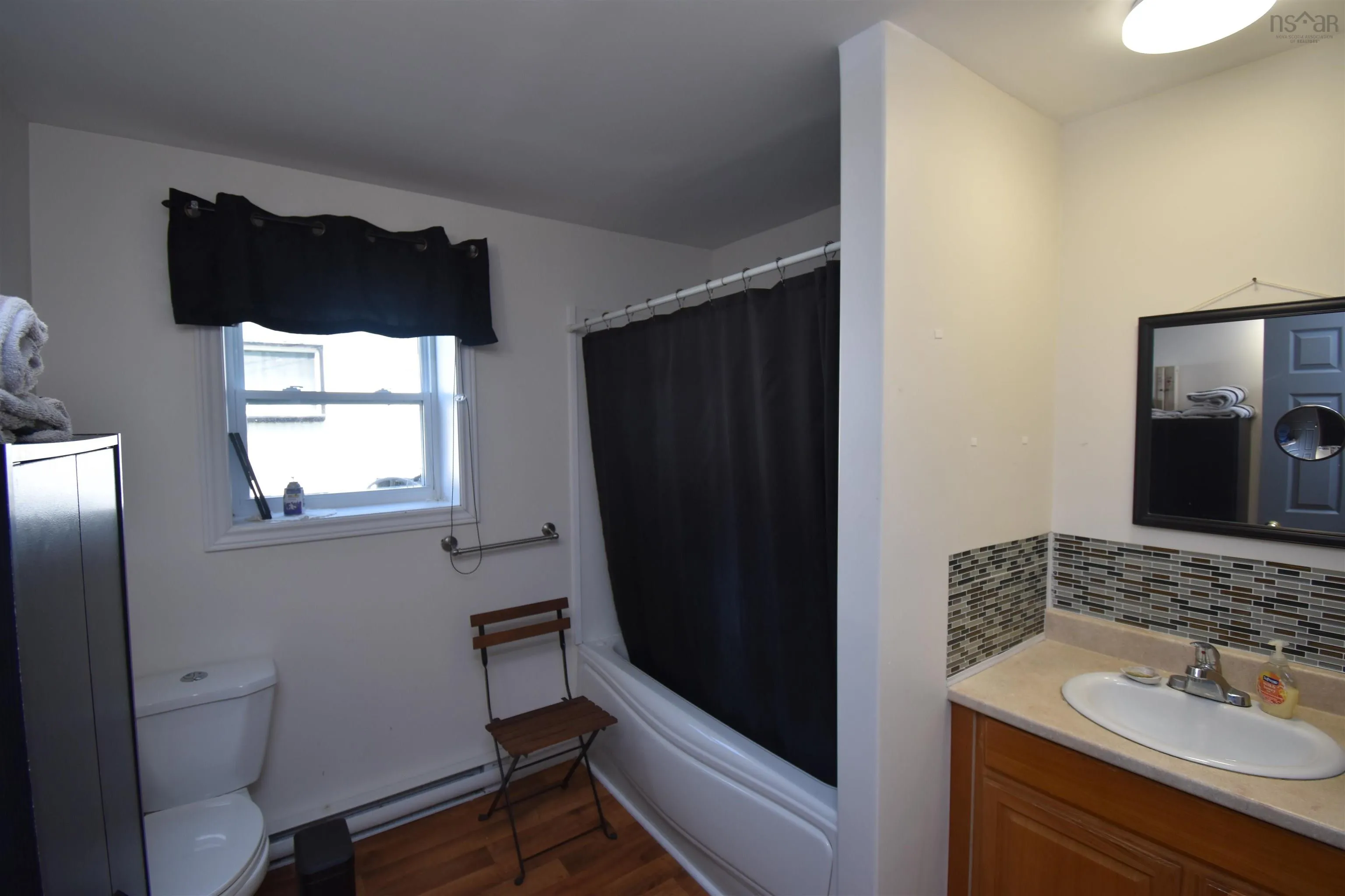 25 Cook Street, Truro, NS B2N 2E4, 4 Bedrooms Bedrooms, ,3 BathroomsBathrooms,Residential,For Sale,Cook,202519040