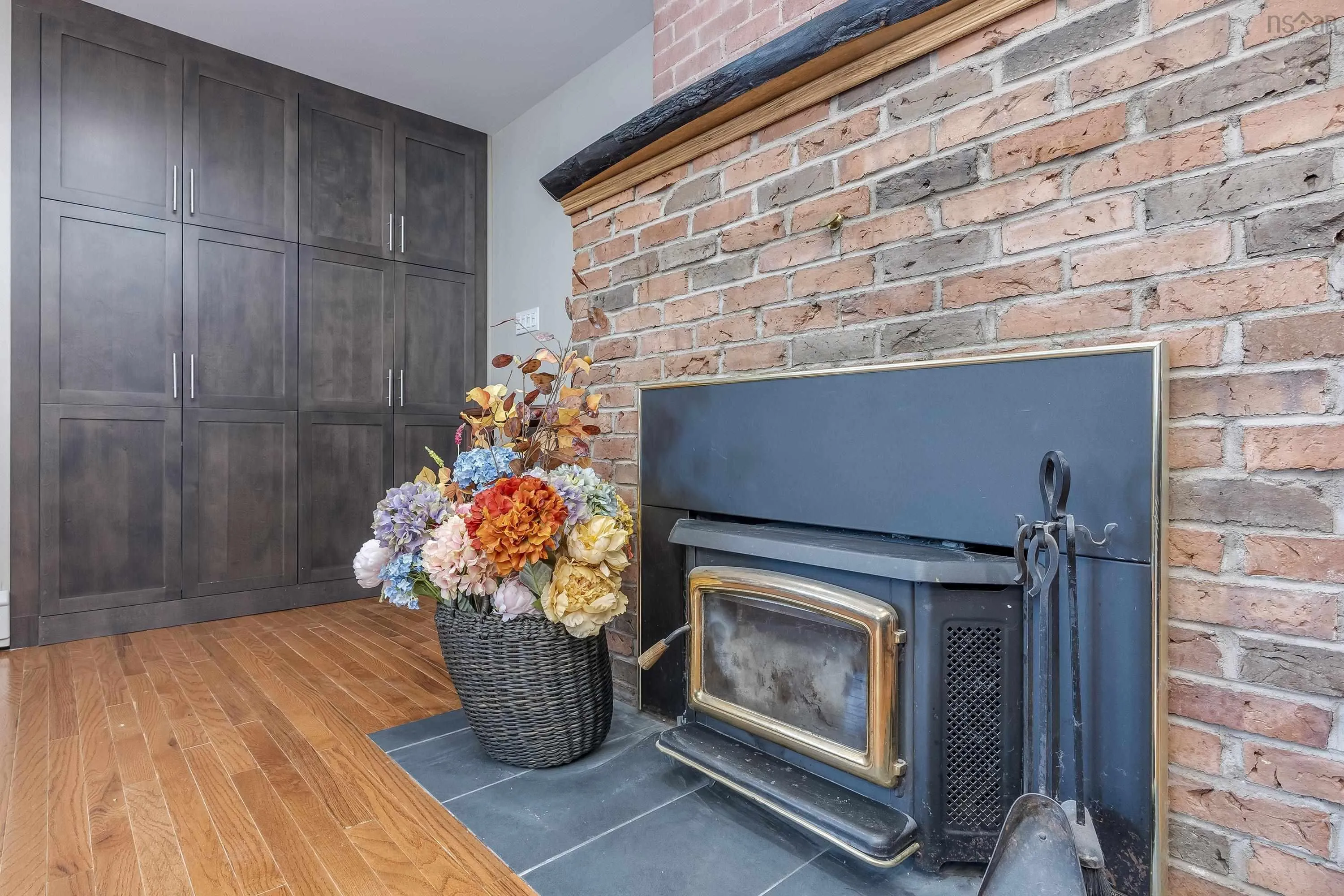 6585 Highway 221, Lakeville, NS B4N 3V7, 5 Bedrooms Bedrooms, ,5 BathroomsBathrooms,Residential,For Sale,Highway 221,202518293