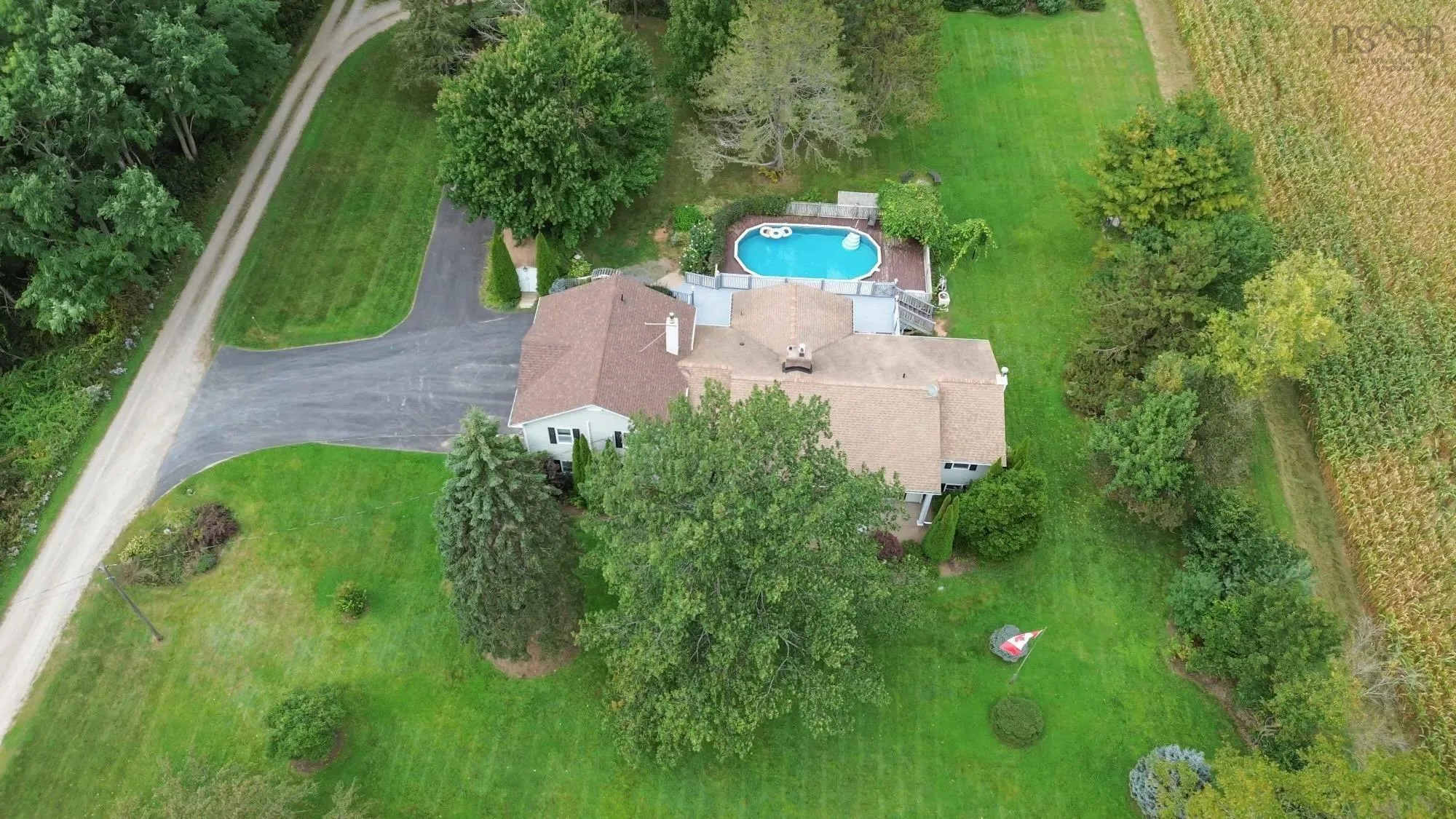 6585 Highway 221, Lakeville, NS B4N 3V7, 5 Bedrooms Bedrooms, ,5 BathroomsBathrooms,Residential,For Sale,Highway 221,202518293