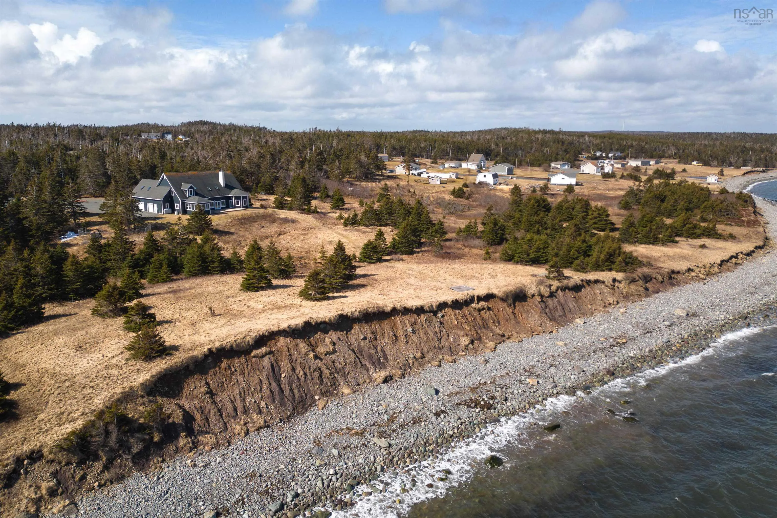 2408 Louisbourg Main A Dieu Road, Main-à-dieu Ns B1c 1y9, 5 Bedrooms Bedrooms, ,3 BathroomsBathrooms,Residential,For Sale,Louisbourg Main A Dieu,202406372