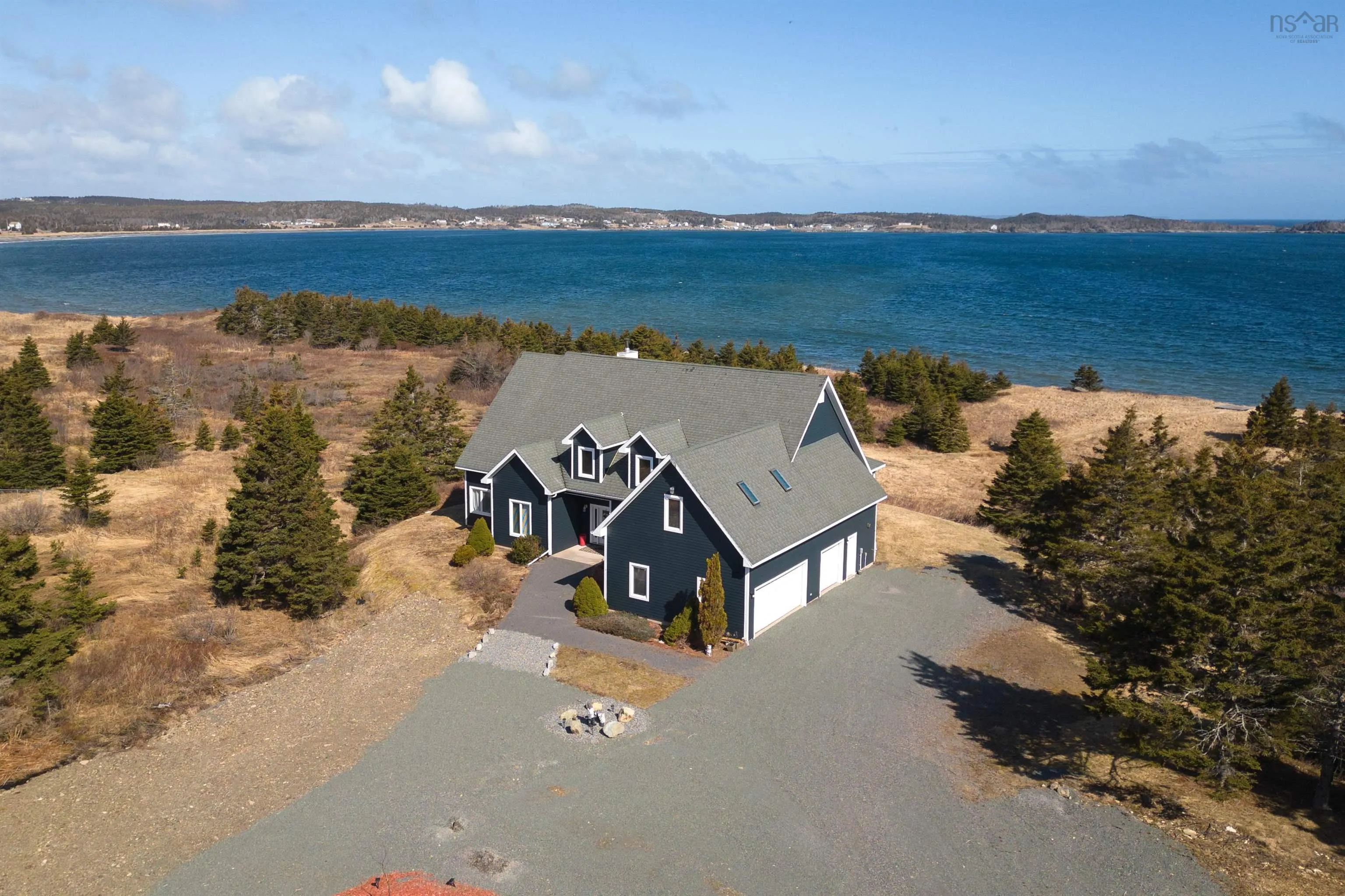 2408 Louisbourg Main A Dieu Road, Main-à-dieu Ns B1c 1y9, 5 Bedrooms Bedrooms, ,3 BathroomsBathrooms,Residential,For Sale,Louisbourg Main A Dieu,202406372