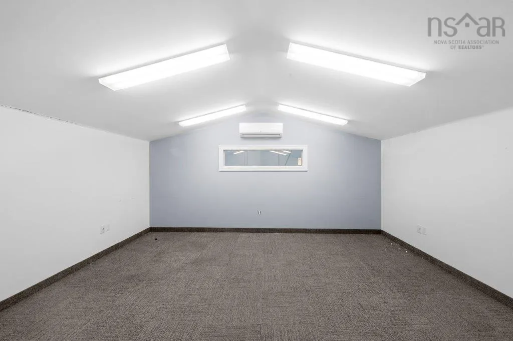 63 Mcquade Lake Crescent, Halifax Ns B3s 1g8, ,Commercial Sale,For Sale,Mcquade Lake,202502715