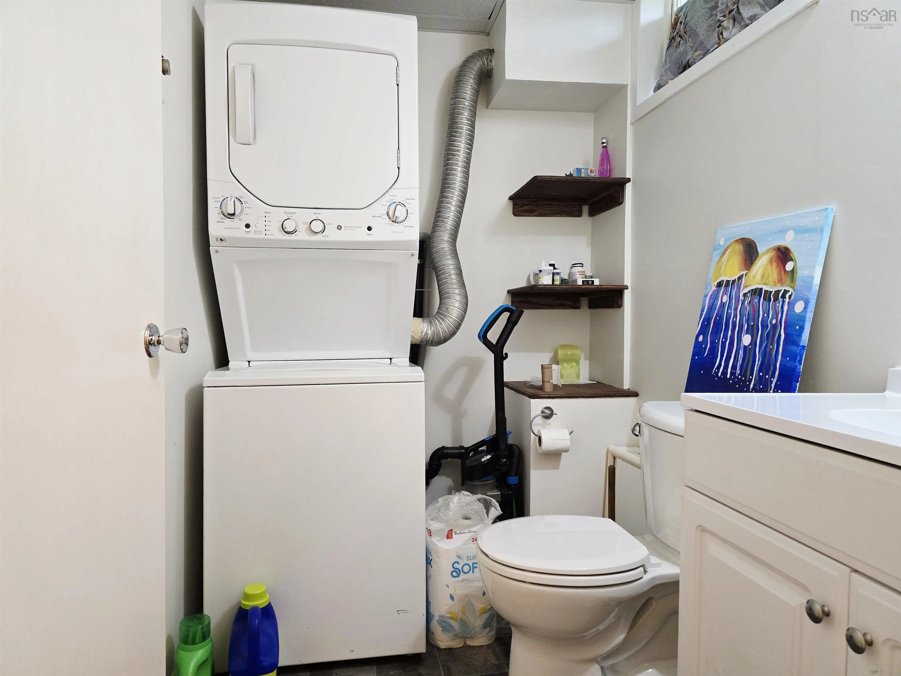 2096 Diamond Street, Westville, NS B0K 2A0, 5 Bedrooms Bedrooms, ,3 BathroomsBathrooms,Residential,For Sale,Diamond,202524876