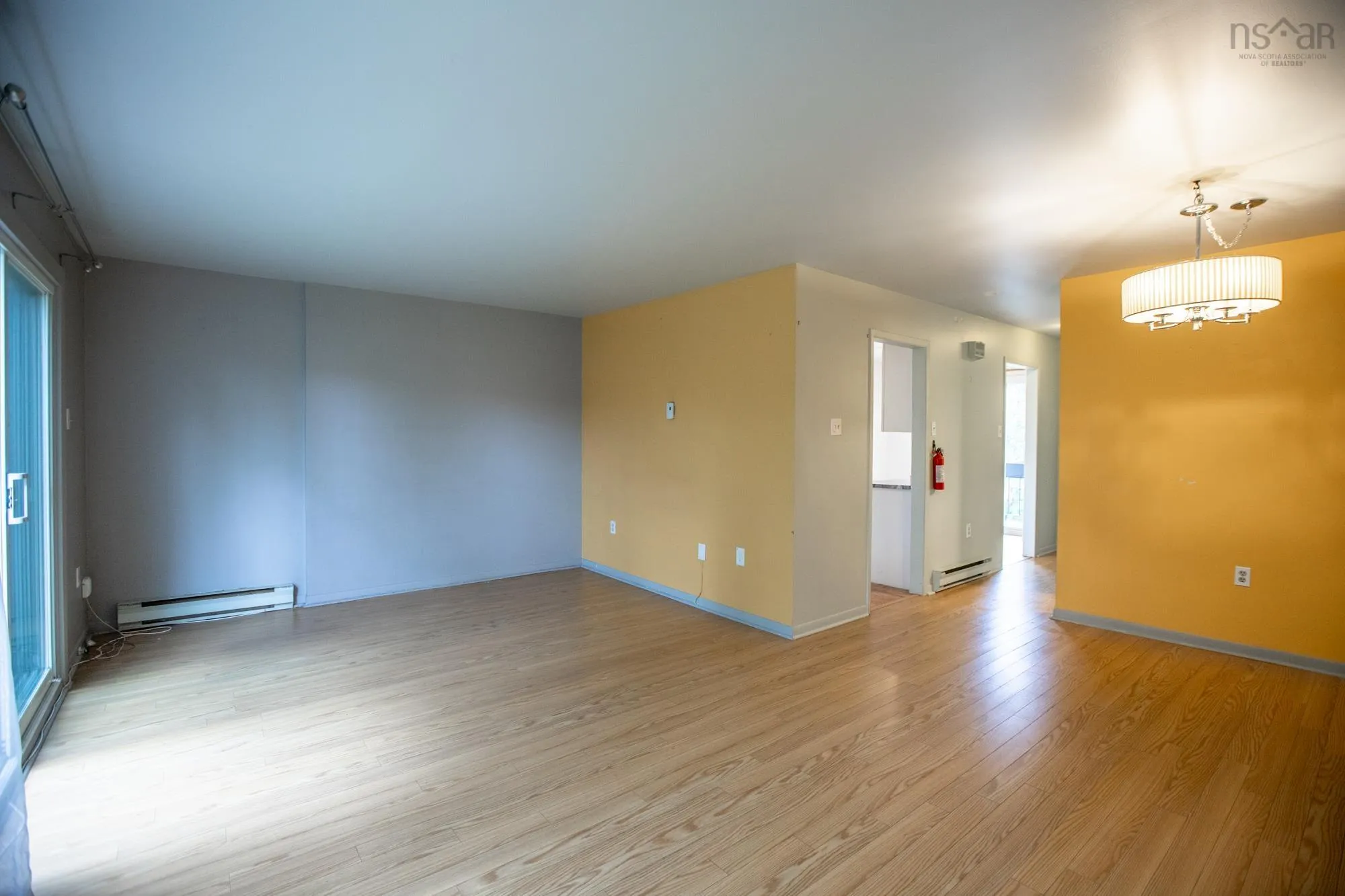 4 Stoney Brook Court, Clayton Park, NS B3M 3L1, 3 Bedrooms Bedrooms, ,2 BathroomsBathrooms,Residential,For Sale,Stoney Brook,202523249