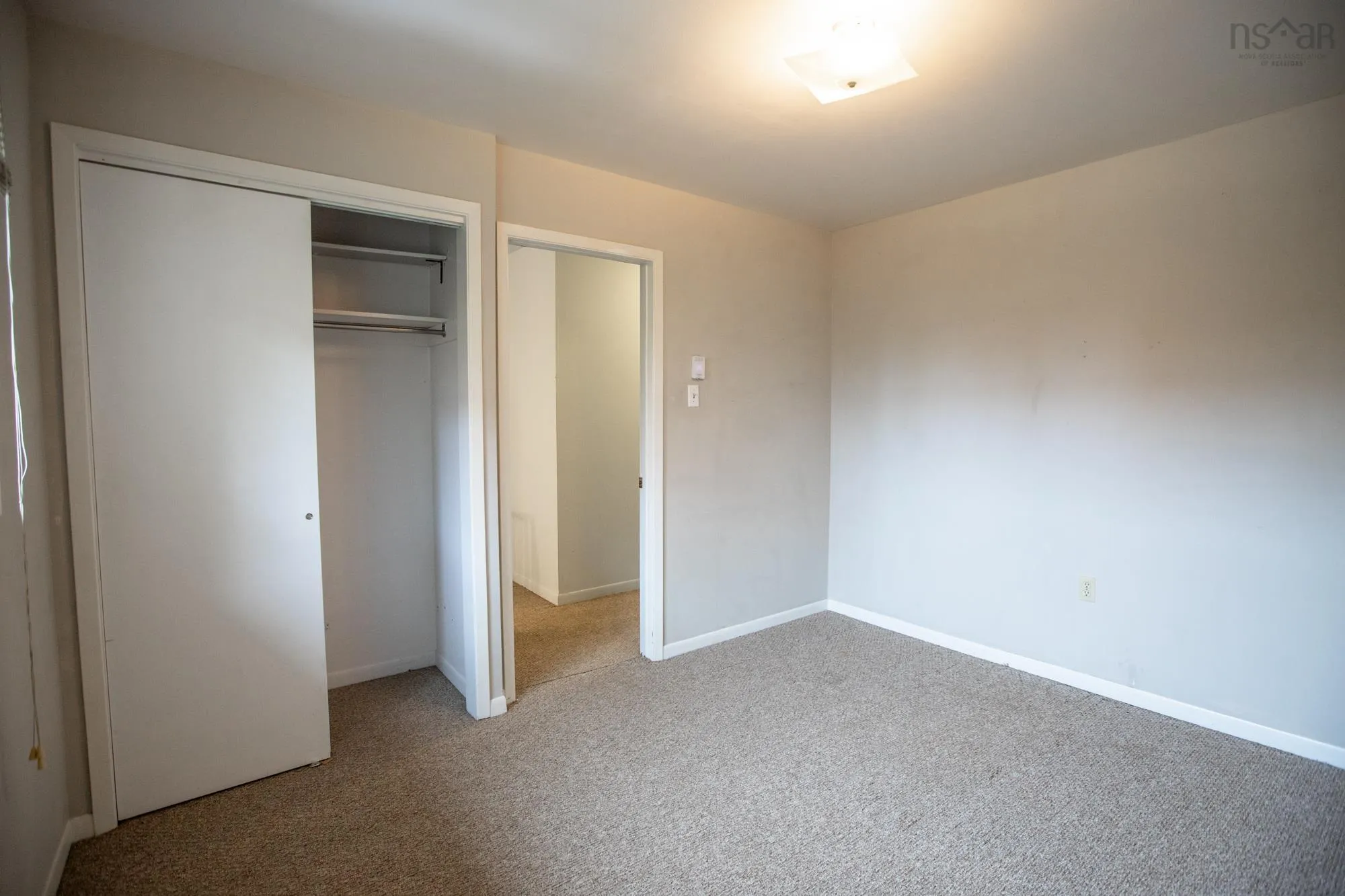4 Stoney Brook Court, Clayton Park, NS B3M 3L1, 3 Bedrooms Bedrooms, ,2 BathroomsBathrooms,Residential,For Sale,Stoney Brook,202523249