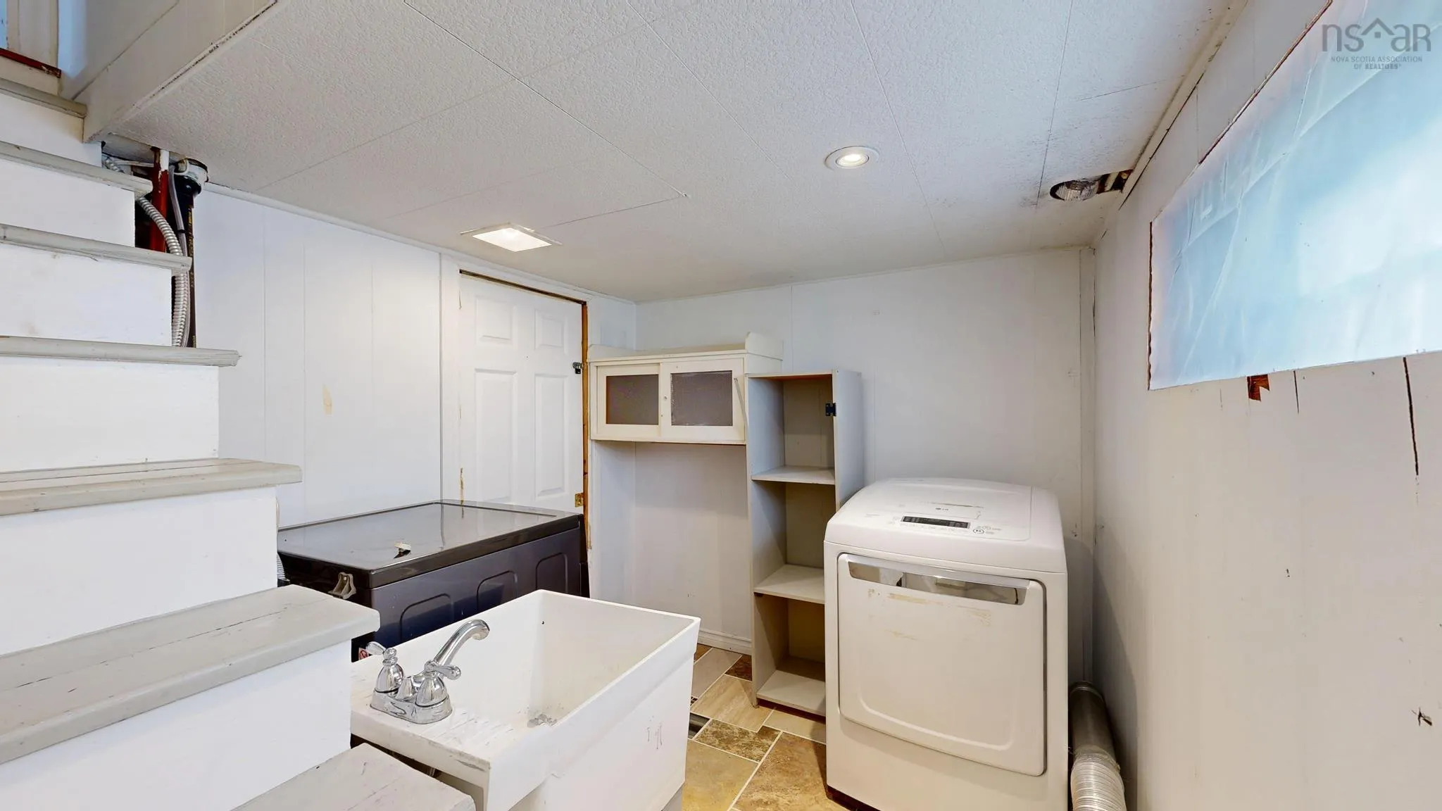 3681 High Street, Halifax Peninsula, NS B3K 4Y8, 3 Bedrooms Bedrooms, ,Residential Income,For Sale,High,202512141