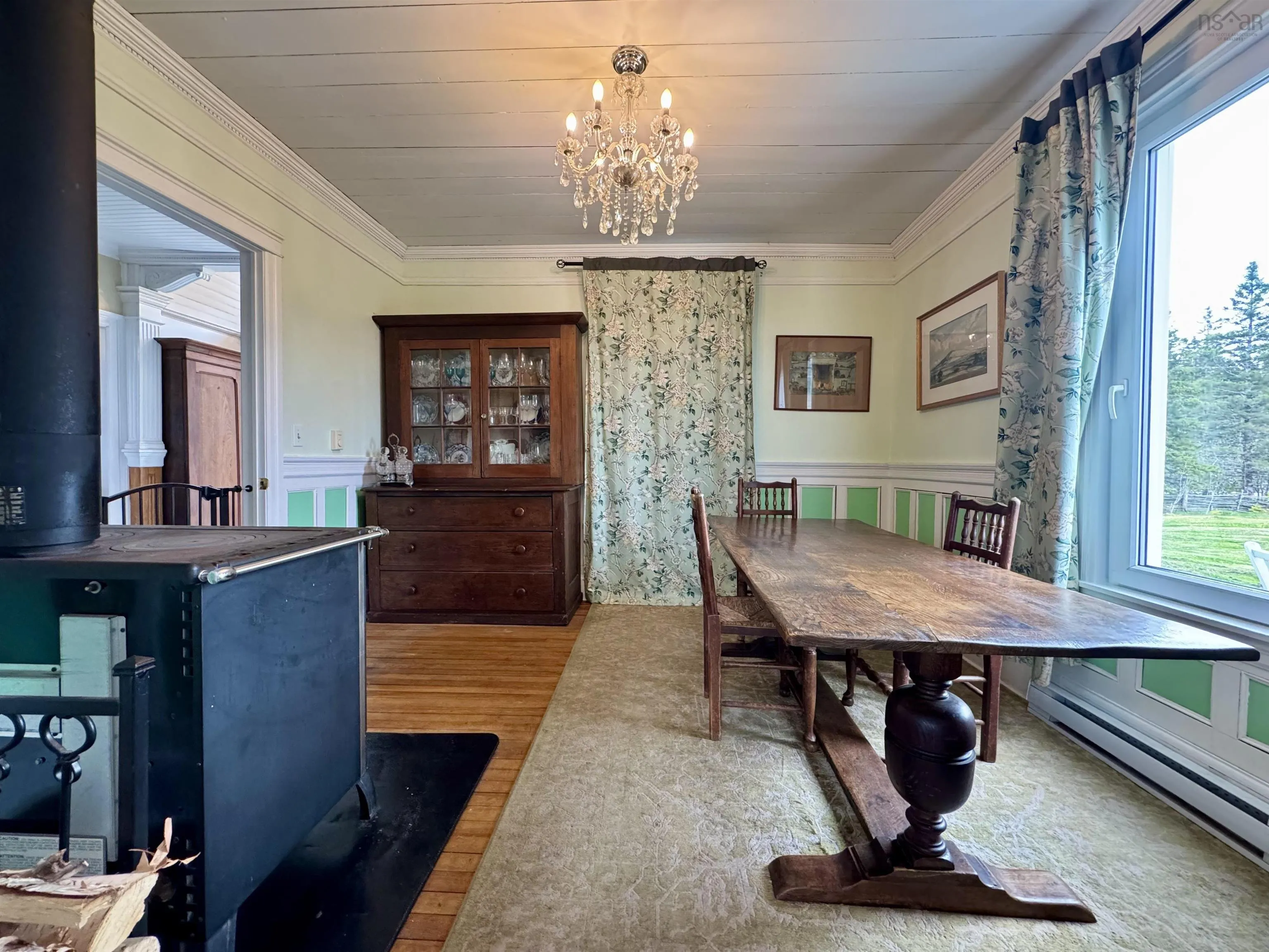 3463 Loch Lomond Rd., Loch Lomond, NS B2E 1C5, 4 Bedrooms Bedrooms, ,1 BathroomBathrooms,Residential,For Sale,Loch Lomond Rd.,202522301