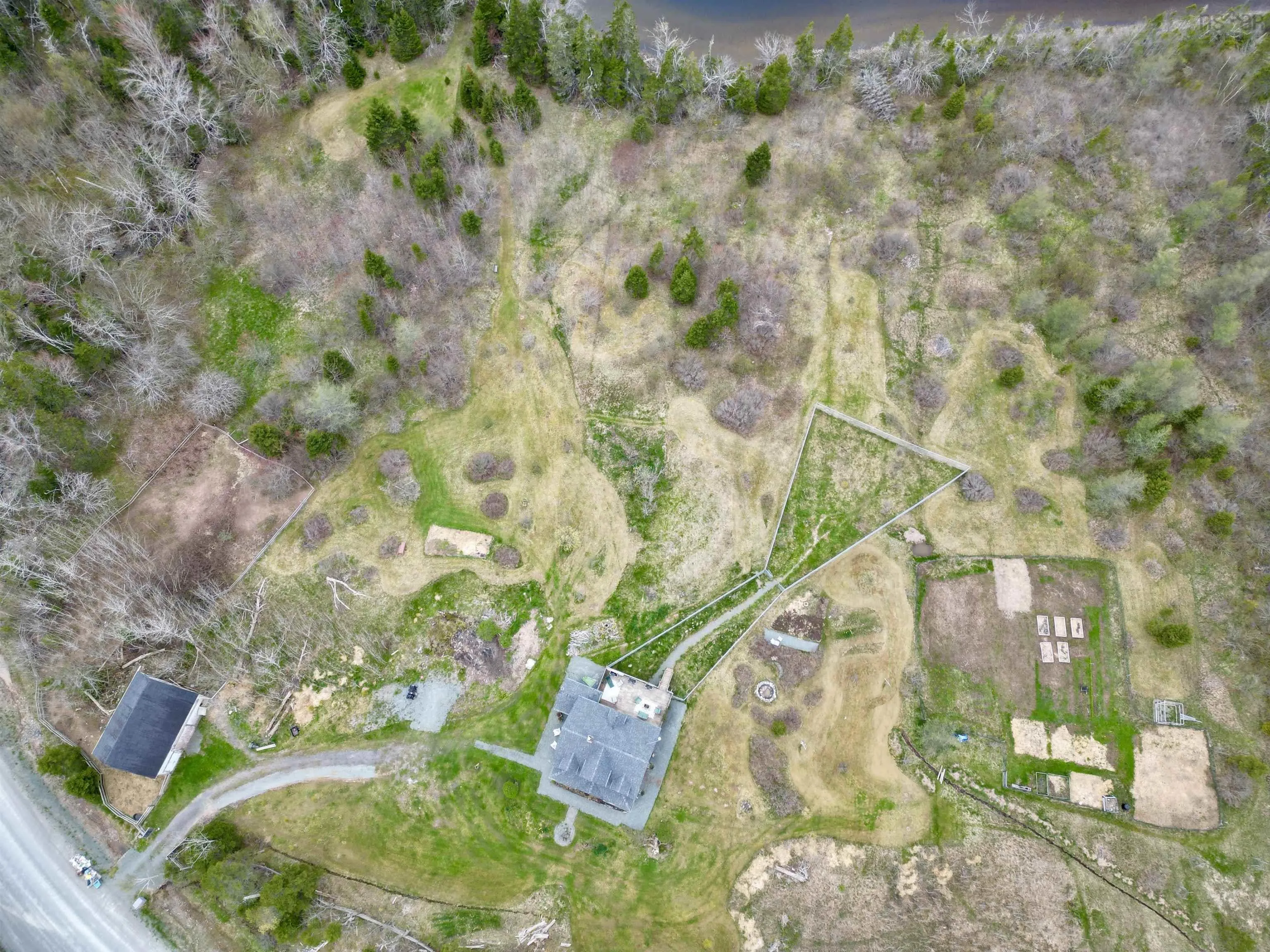 3463 Loch Lomond Rd., Loch Lomond, NS B2E 1C5, 4 Bedrooms Bedrooms, ,1 BathroomBathrooms,Residential,For Sale,Loch Lomond Rd.,202522301