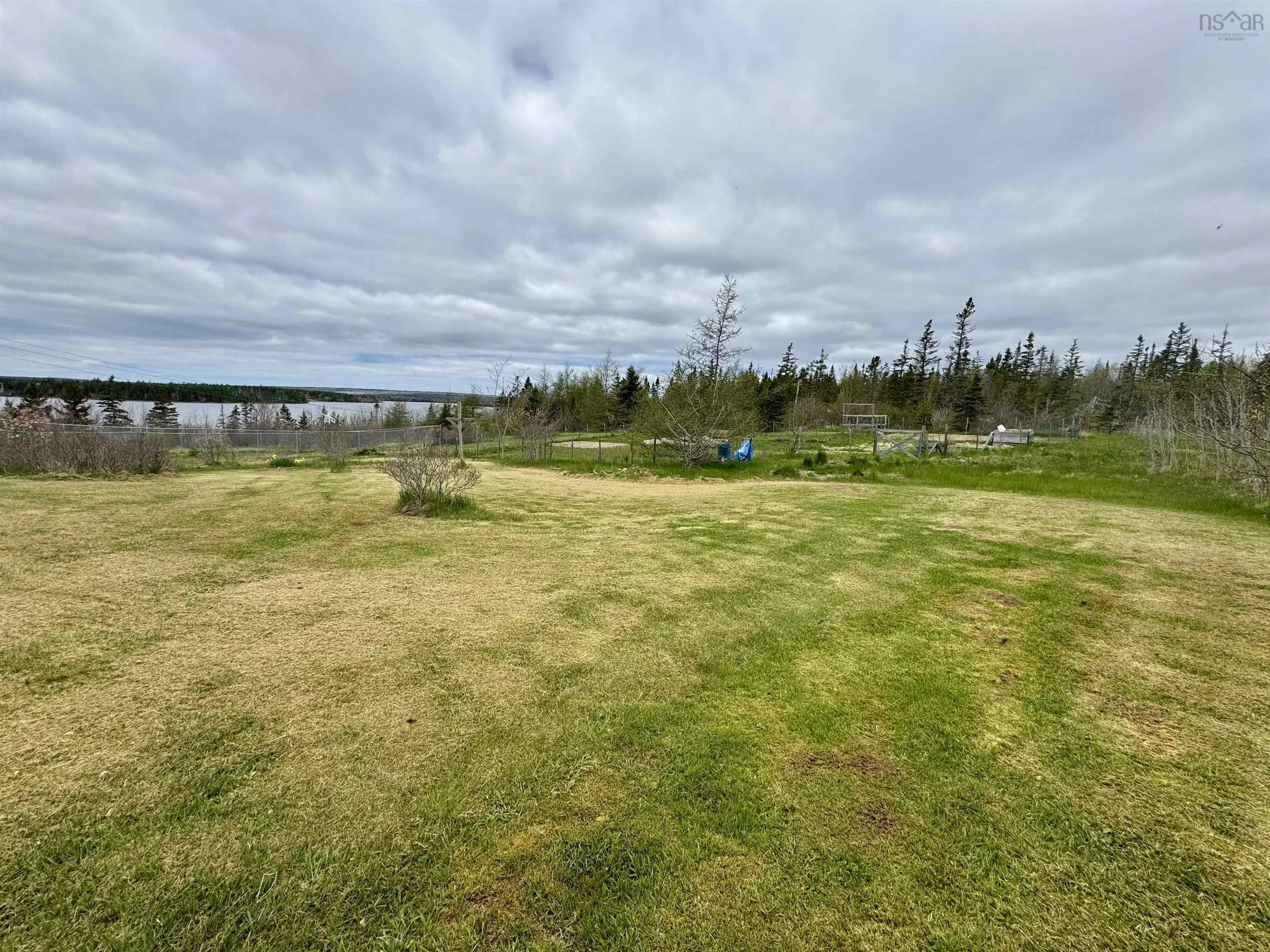 3463 Loch Lomond Rd., Loch Lomond, NS B2E 1C5, 4 Bedrooms Bedrooms, ,1 BathroomBathrooms,Residential,For Sale,Loch Lomond Rd.,202522301