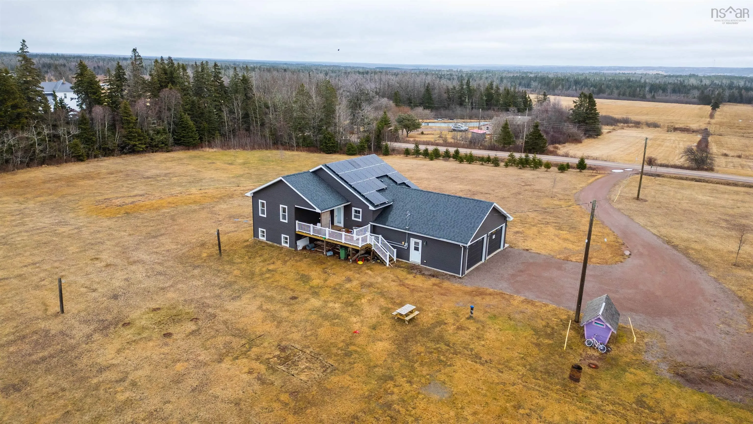 1899 Fort Lawrence Road, Fort Lawrence, NS B4H 3Y5, 4 Bedrooms Bedrooms, ,4 BathroomsBathrooms,Residential,For Sale,Fort Lawrence,202521043