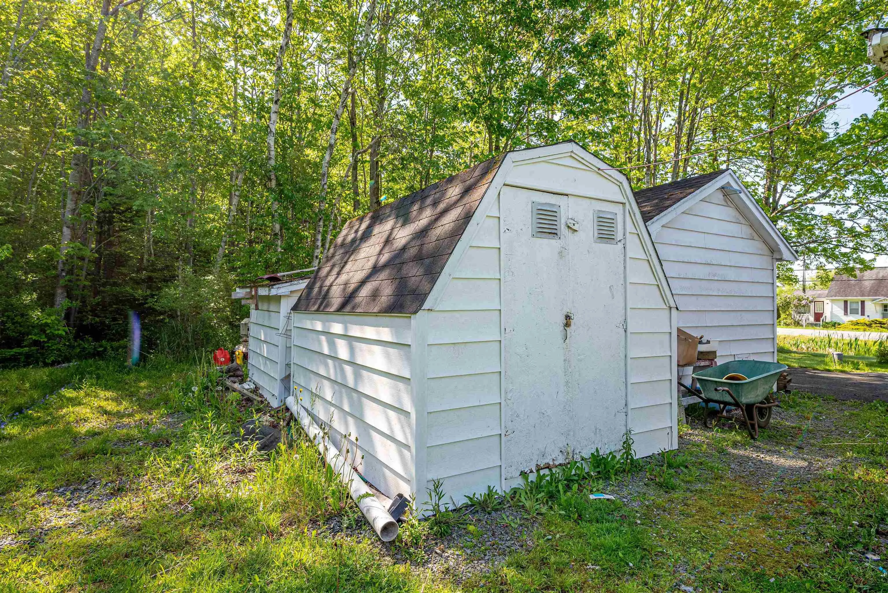 3264 Highway 215, Centre Burlington, NS B0N 2A0, 2 Bedrooms Bedrooms, ,1 BathroomBathrooms,Residential,For Sale,Highway 215,202513408