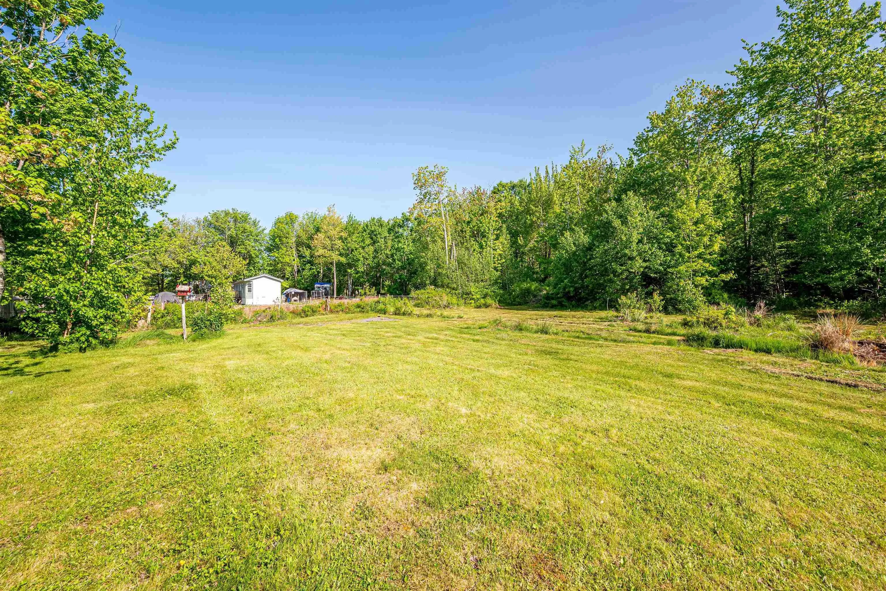 3264 Highway 215, Centre Burlington, NS B0N 2A0, 2 Bedrooms Bedrooms, ,1 BathroomBathrooms,Residential,For Sale,Highway 215,202513408