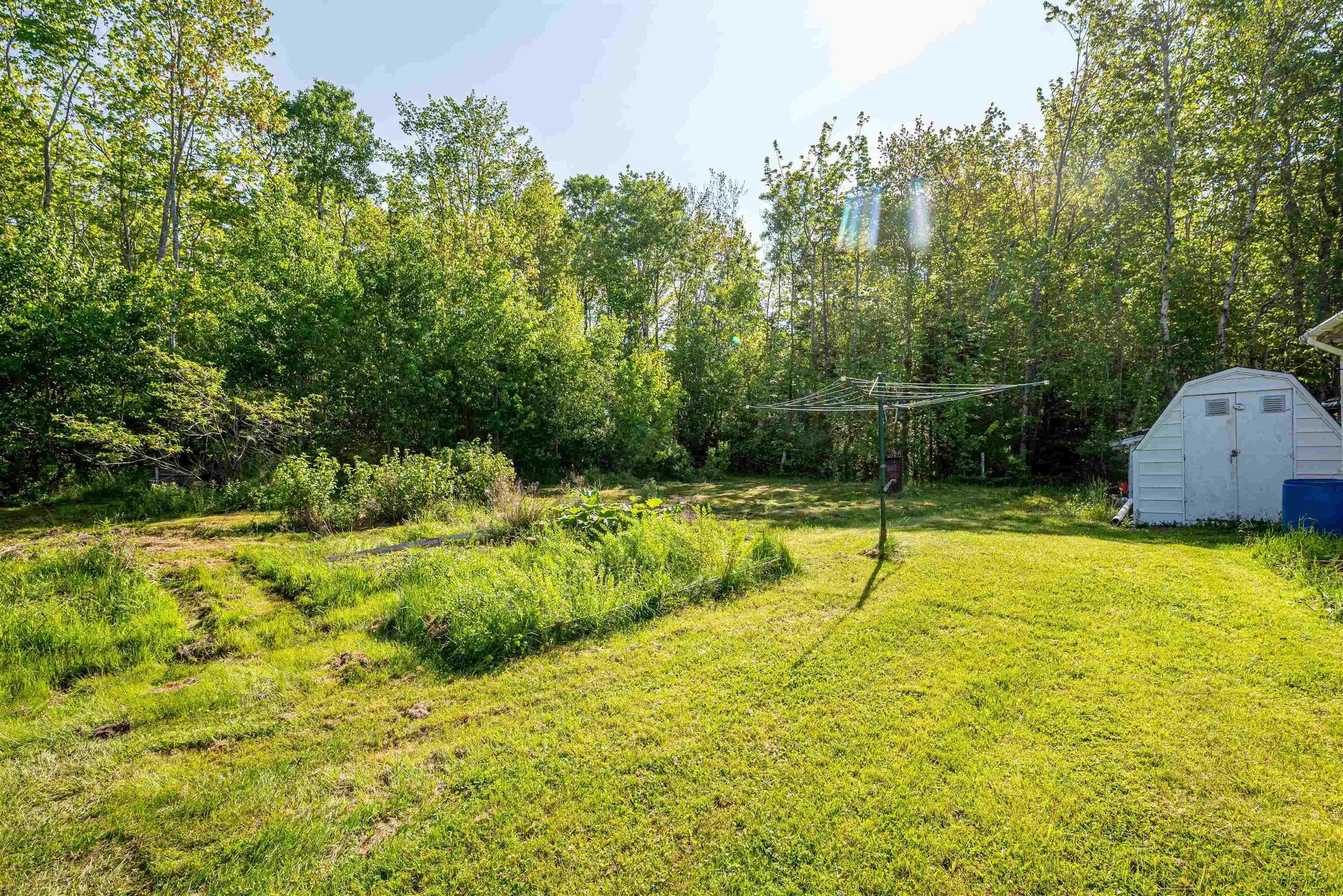 3264 Highway 215, Centre Burlington, NS B0N 2A0, 2 Bedrooms Bedrooms, ,1 BathroomBathrooms,Residential,For Sale,Highway 215,202513408