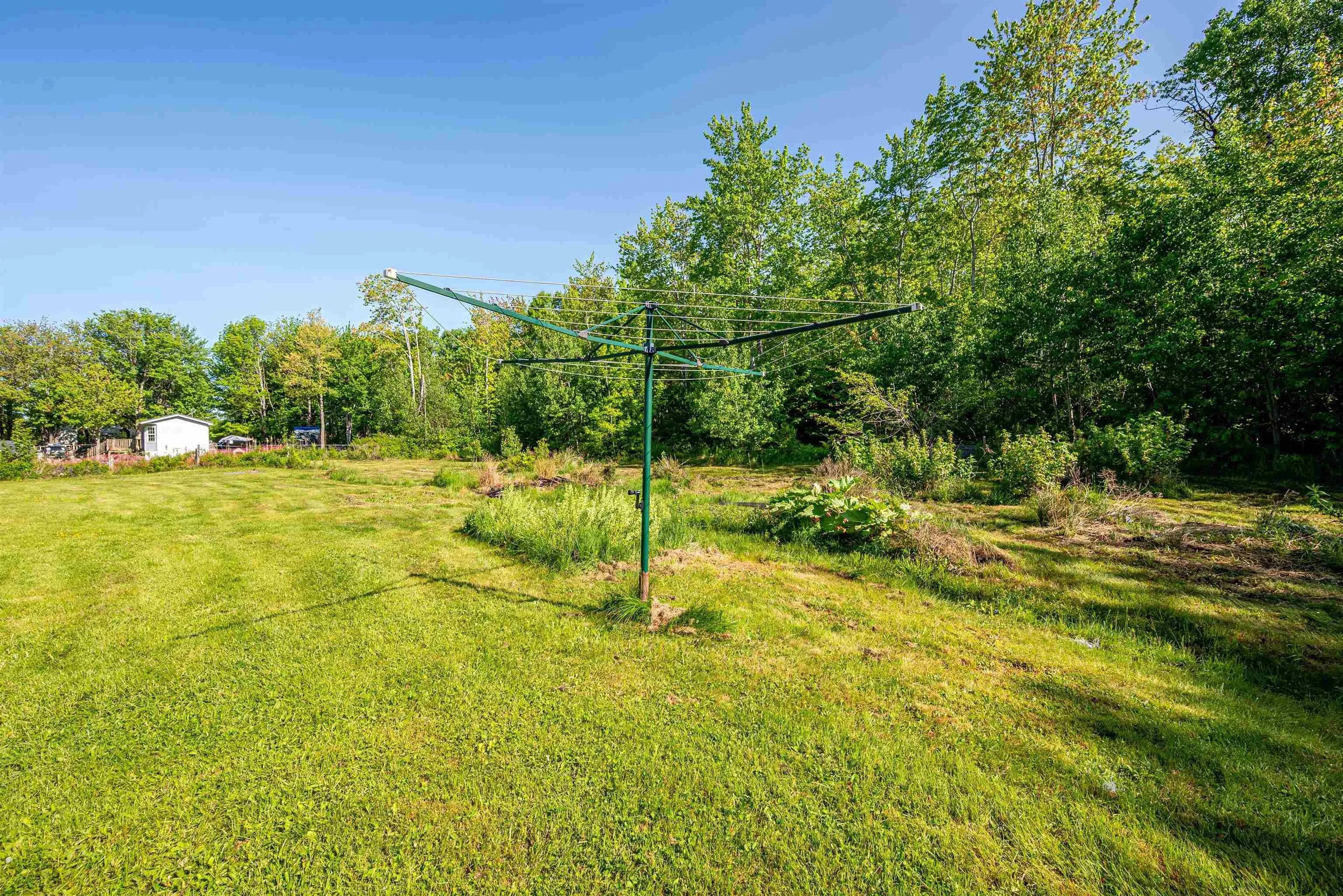 3264 Highway 215, Centre Burlington, NS B0N 2A0, 2 Bedrooms Bedrooms, ,1 BathroomBathrooms,Residential,For Sale,Highway 215,202513408