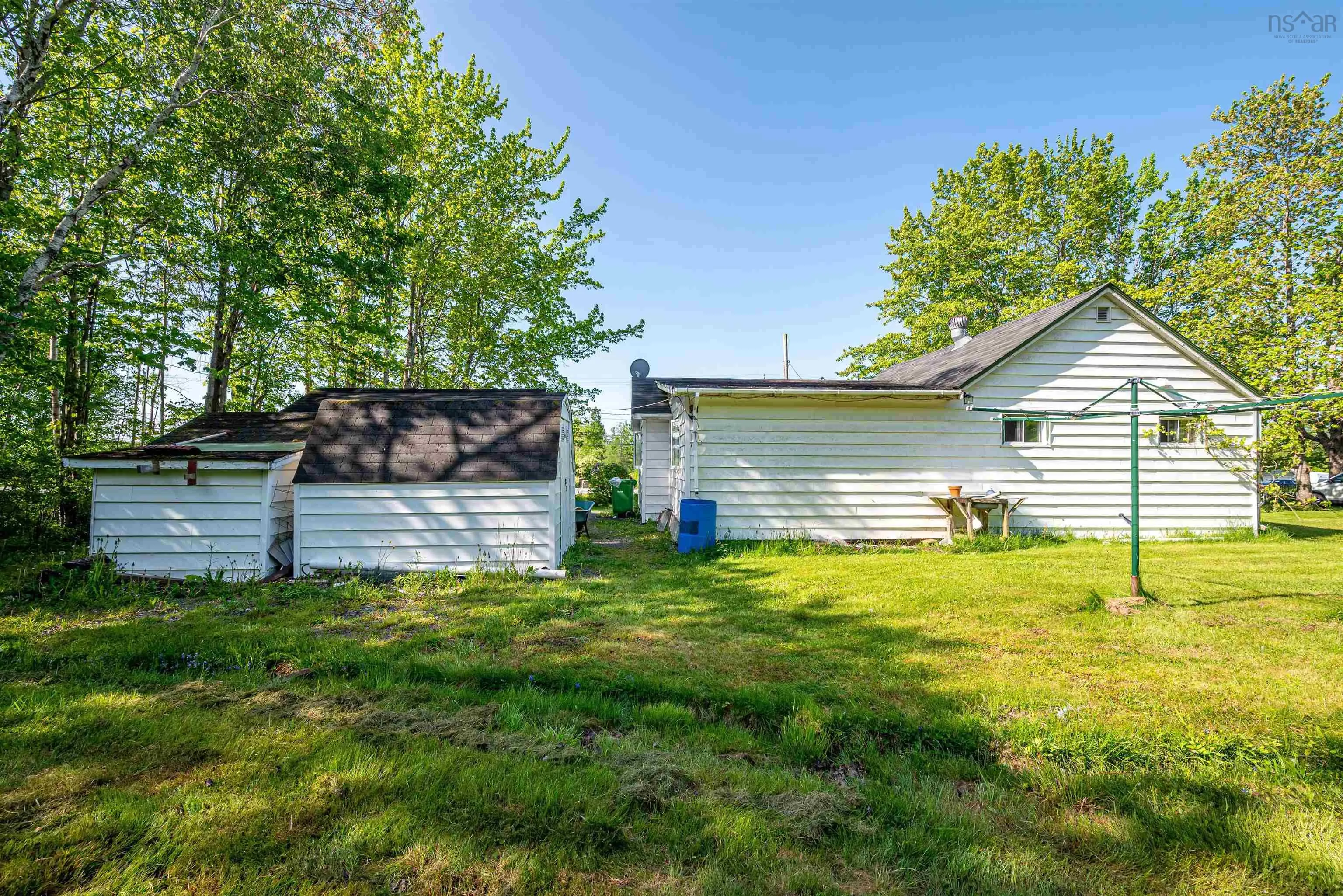 3264 Highway 215, Centre Burlington, NS B0N 2A0, 2 Bedrooms Bedrooms, ,1 BathroomBathrooms,Residential,For Sale,Highway 215,202513408