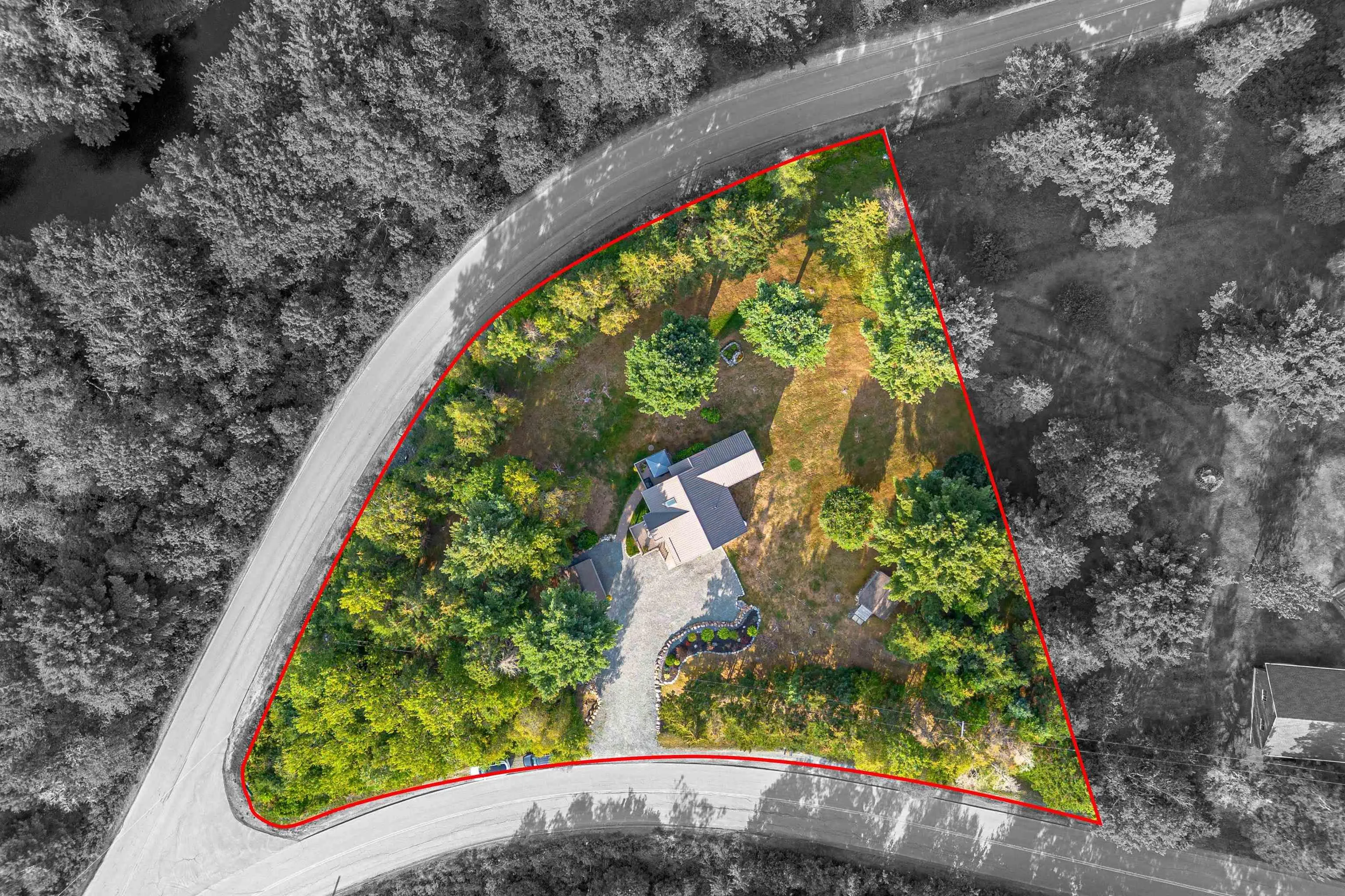 1641 Italy Cross Road, Petite Rivière, NS B4V 5W8, 2 Bedrooms Bedrooms, ,2 BathroomsBathrooms,Residential,For Sale,Italy Cross,202522525