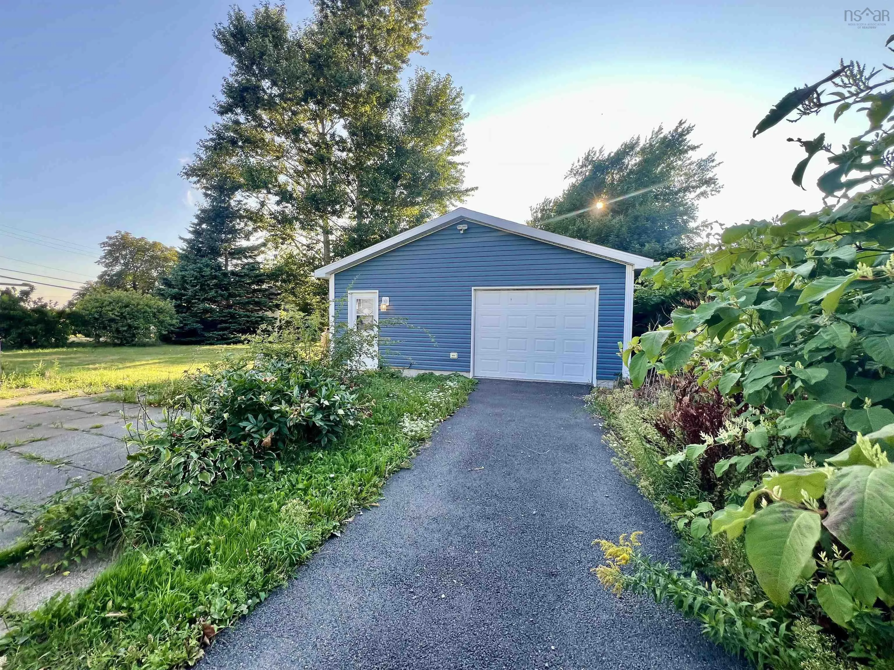 30 Fraser Avenue, Sydney Mines, NS B1V 2B7, 3 Bedrooms Bedrooms, ,2 BathroomsBathrooms,Residential,For Sale,Fraser,202522554