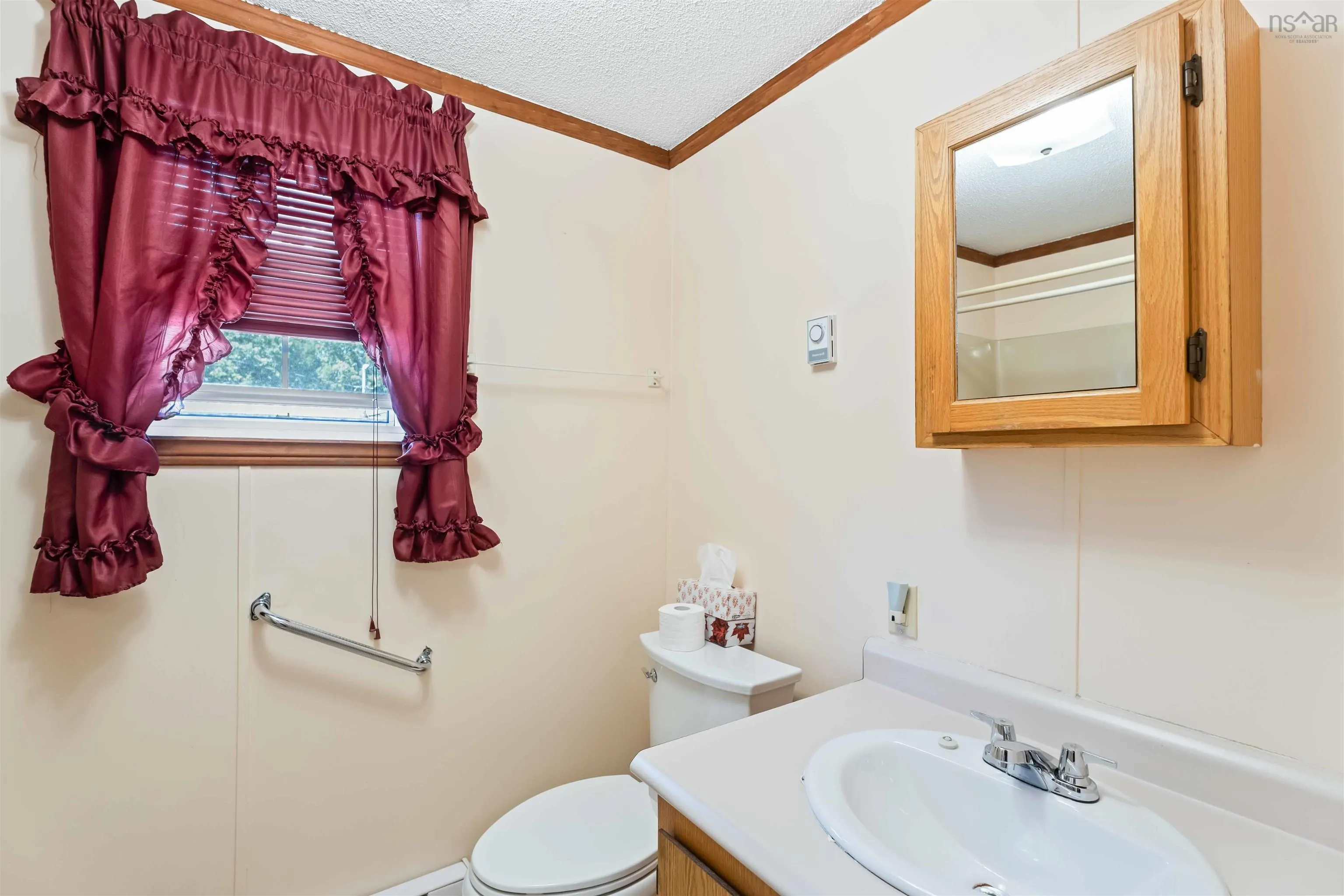 18 Shamrock Drive, New Minas, NS B4N 3T9, 2 Bedrooms Bedrooms, ,1 BathroomBathrooms,Residential,For Sale,Shamrock,202522246