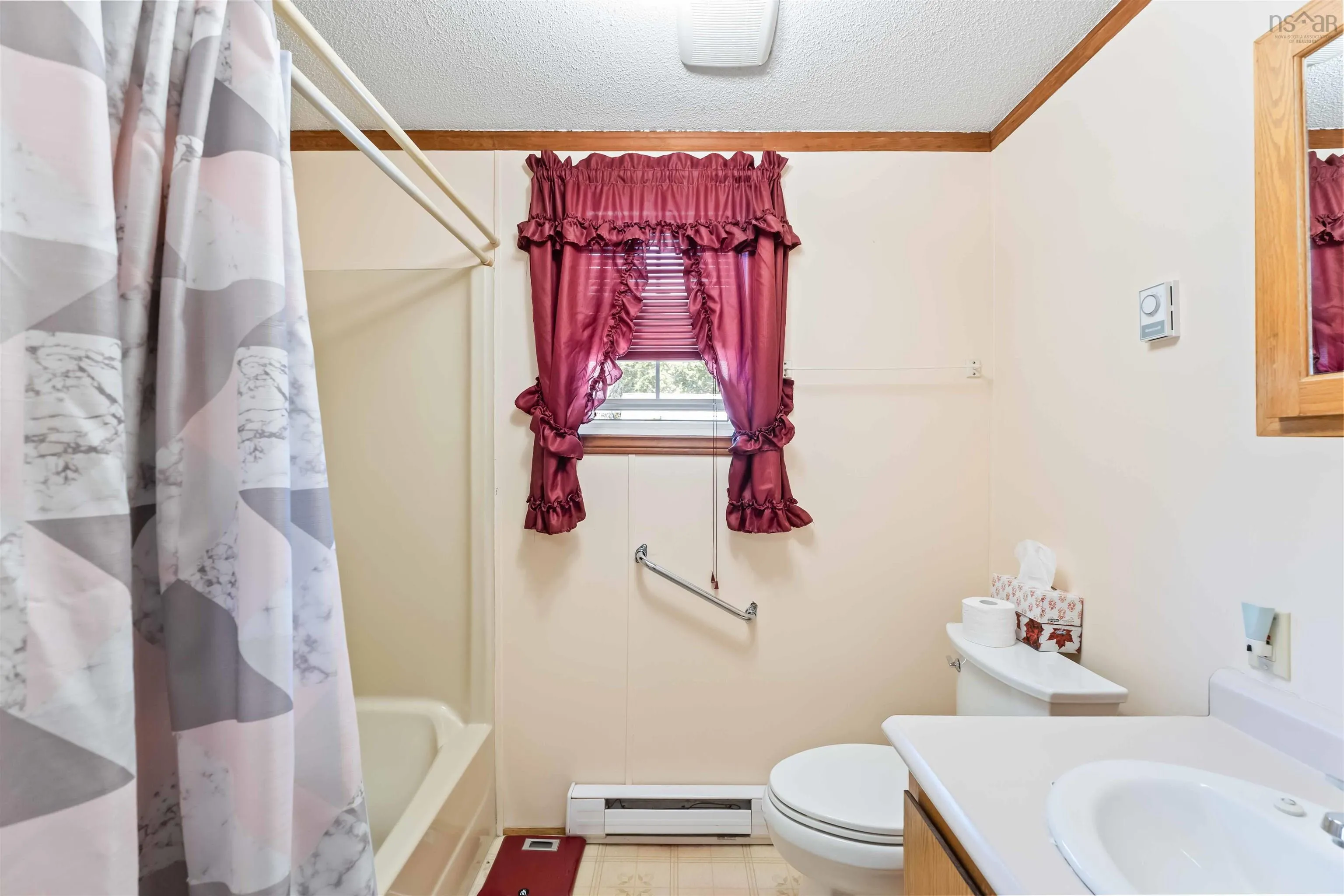 18 Shamrock Drive, New Minas, NS B4N 3T9, 2 Bedrooms Bedrooms, ,1 BathroomBathrooms,Residential,For Sale,Shamrock,202522246