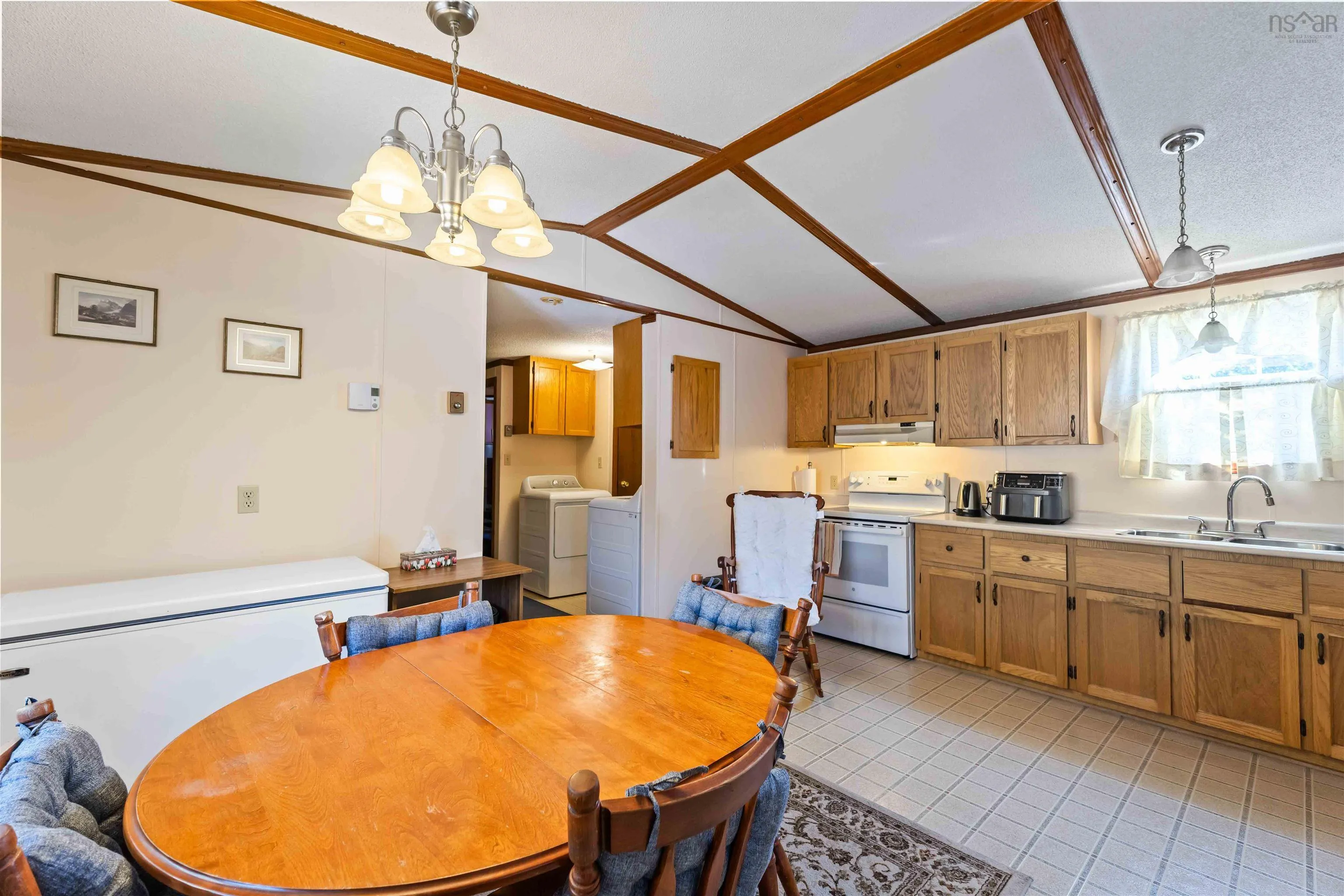 18 Shamrock Drive, New Minas, NS B4N 3T9, 2 Bedrooms Bedrooms, ,1 BathroomBathrooms,Residential,For Sale,Shamrock,202522246