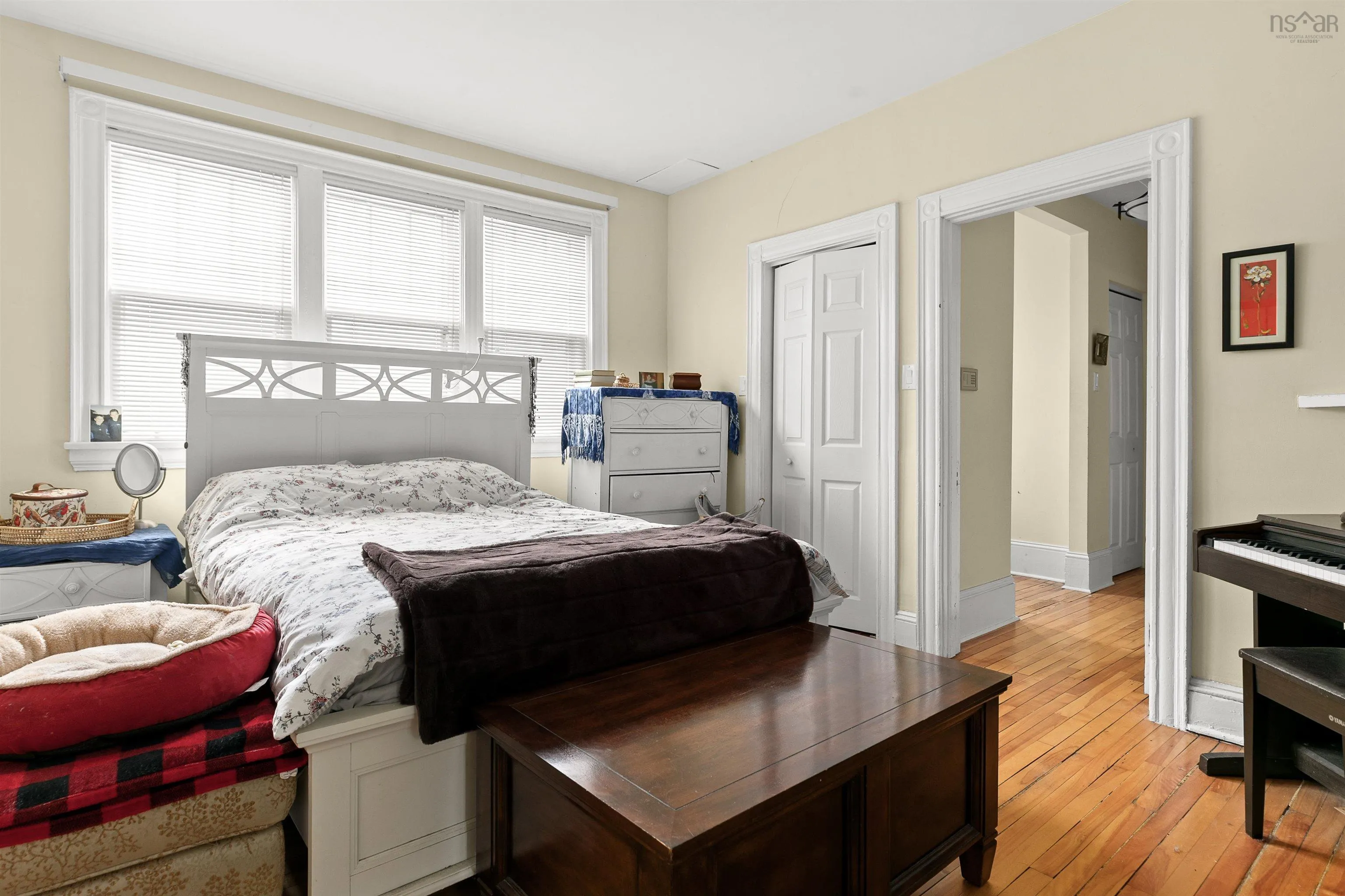 6041 Cherry Street, Halifax, NS B3H 2K4, 6 Bedrooms Bedrooms, ,4 BathroomsBathrooms,Residential,For Sale,Cherry,202524160