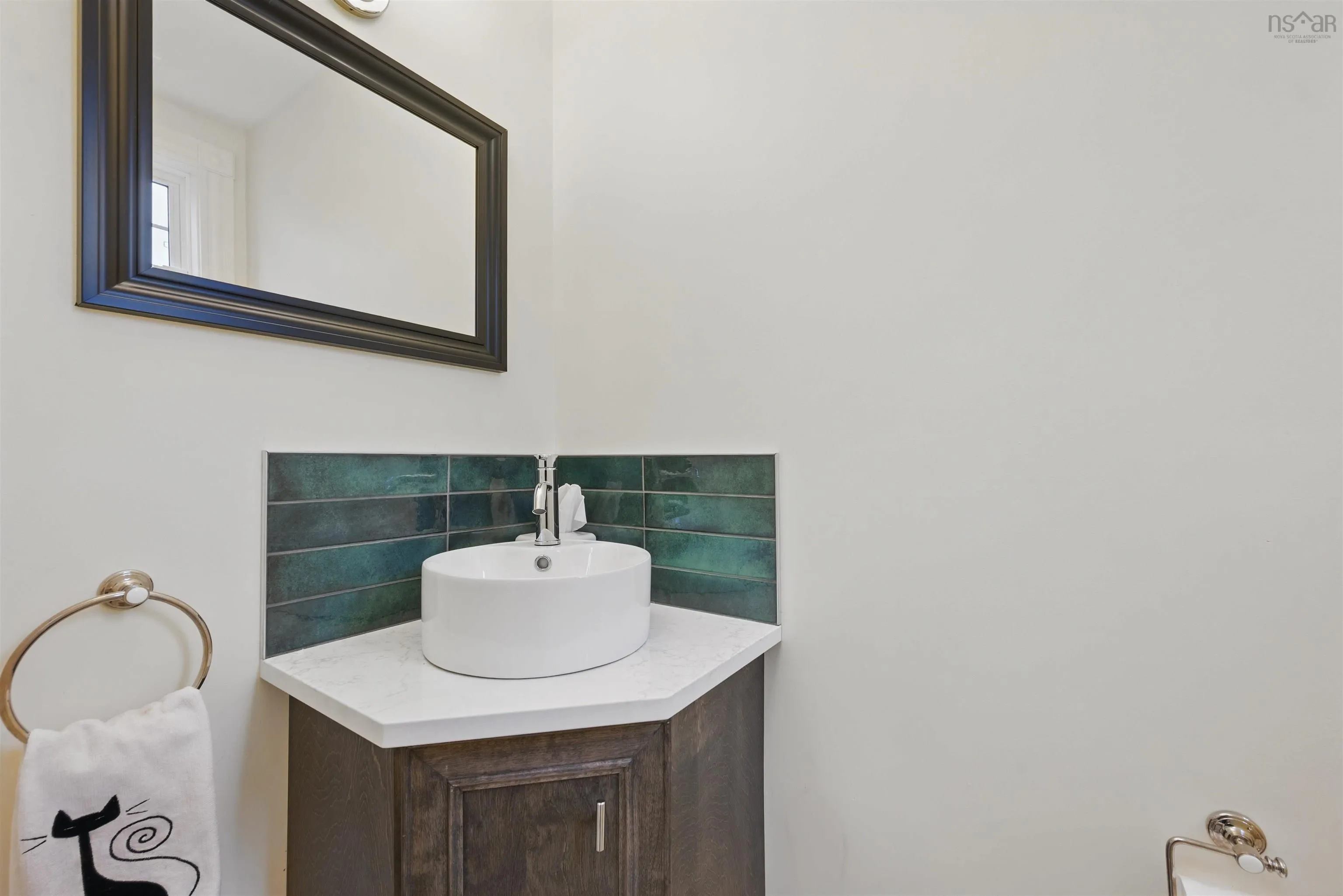 6041 Cherry Street, Halifax, NS B3H 2K4, 6 Bedrooms Bedrooms, ,4 BathroomsBathrooms,Residential,For Sale,Cherry,202524160