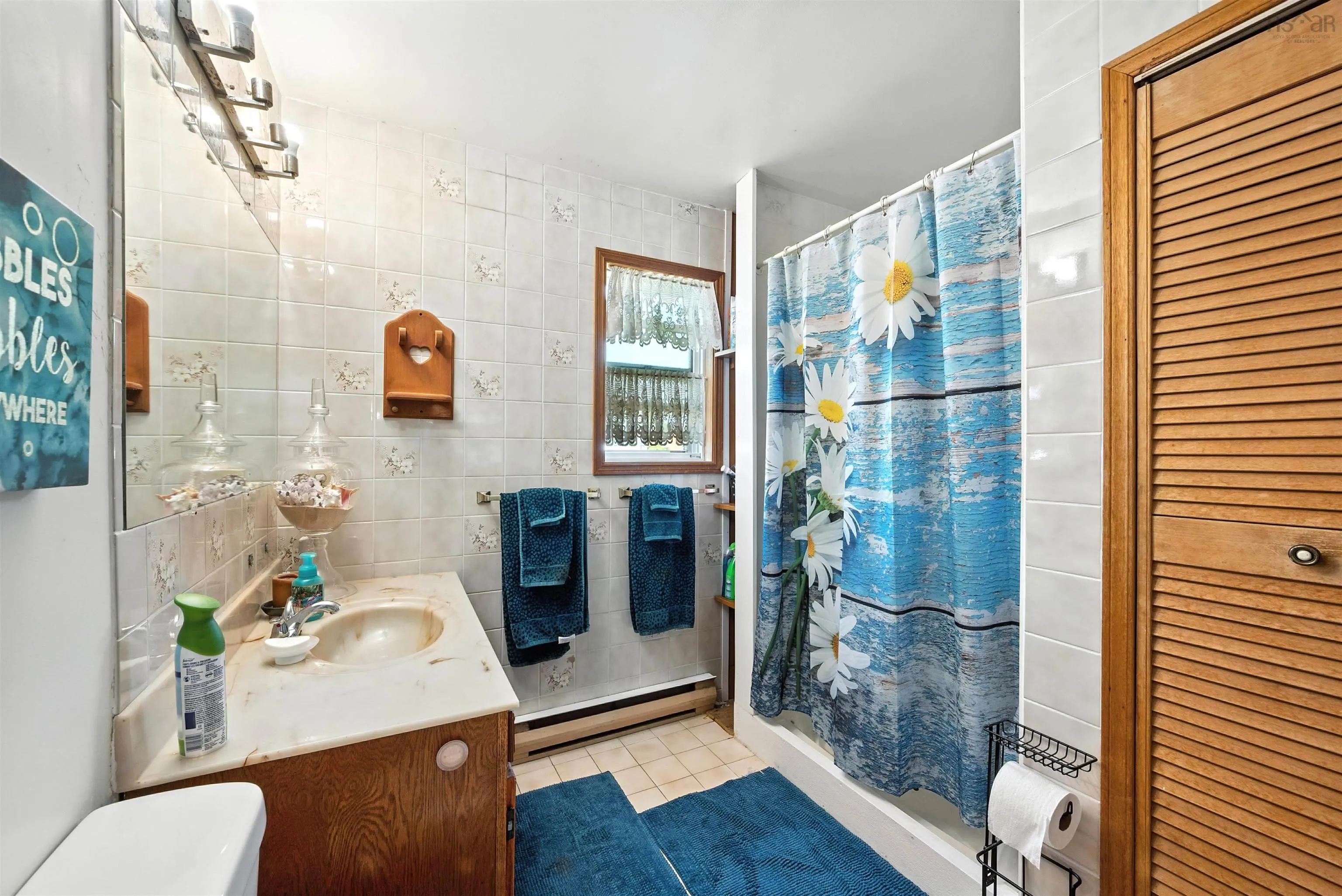 86 La Pierre Crescent, Dartmouth, NS B2W 5C8, 5 Bedrooms Bedrooms, ,3 BathroomsBathrooms,Residential,For Sale,La Pierre,202519481
