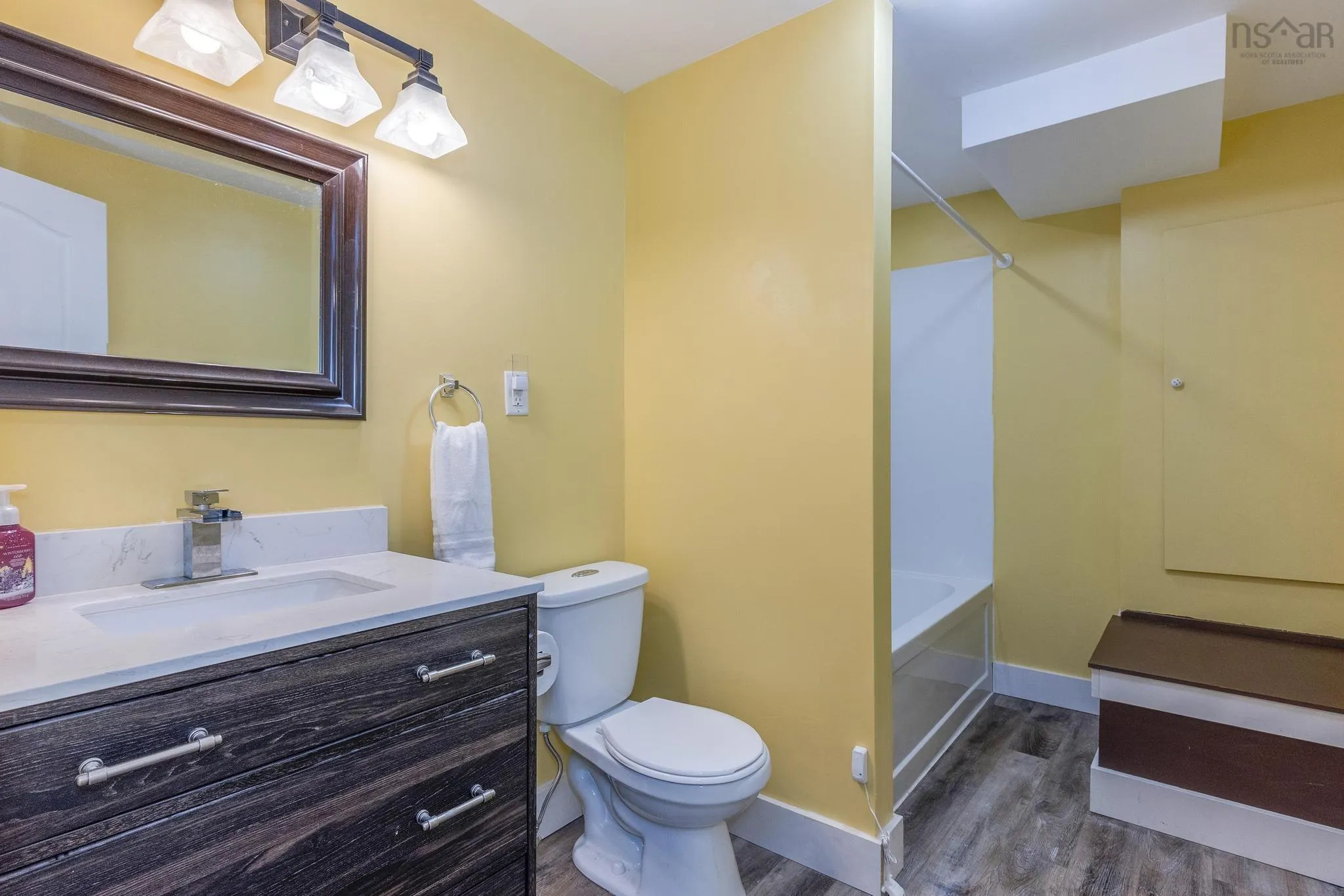 229 Kaye Street, Lower Sackville, NS B4C 1N3, 4 Bedrooms Bedrooms, ,2 BathroomsBathrooms,Residential,For Sale,Kaye,202519112
