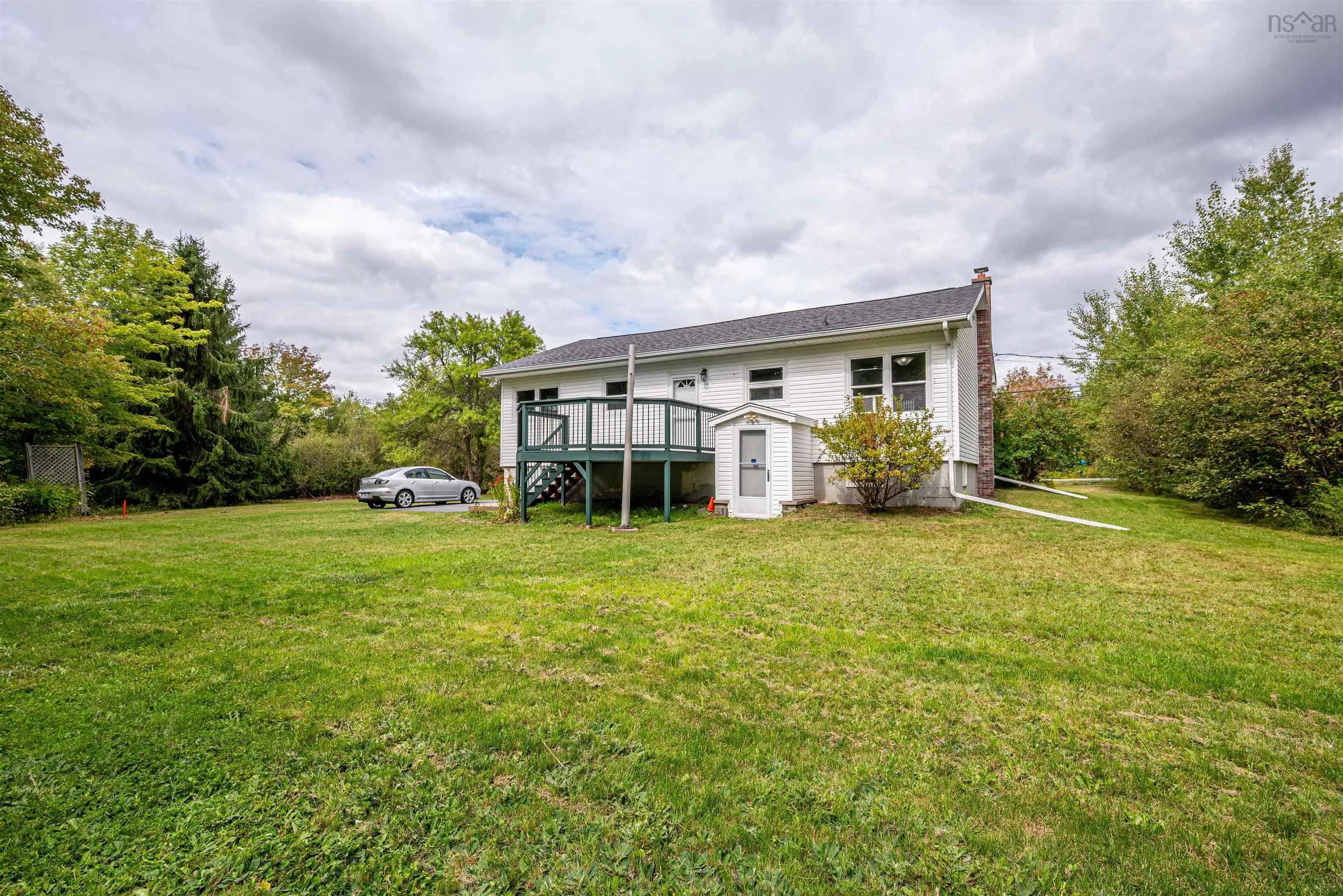 17 Kinsac Road, Beaver Bank, NS B4G 1C5, 3 Bedrooms Bedrooms, ,1 BathroomBathrooms,Residential,For Sale,Kinsac,202523529