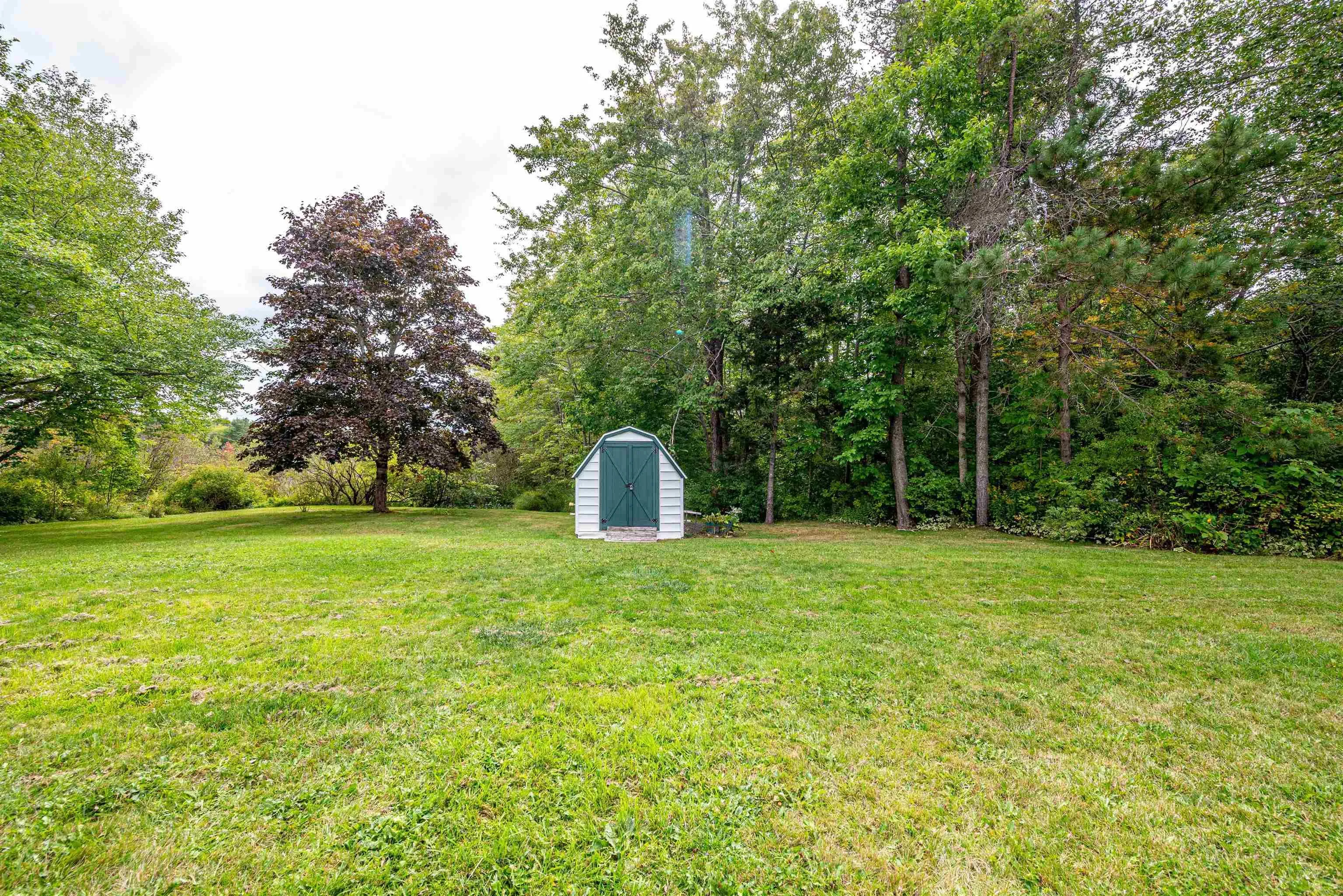 17 Kinsac Road, Beaver Bank, NS B4G 1C5, 3 Bedrooms Bedrooms, ,1 BathroomBathrooms,Residential,For Sale,Kinsac,202523529
