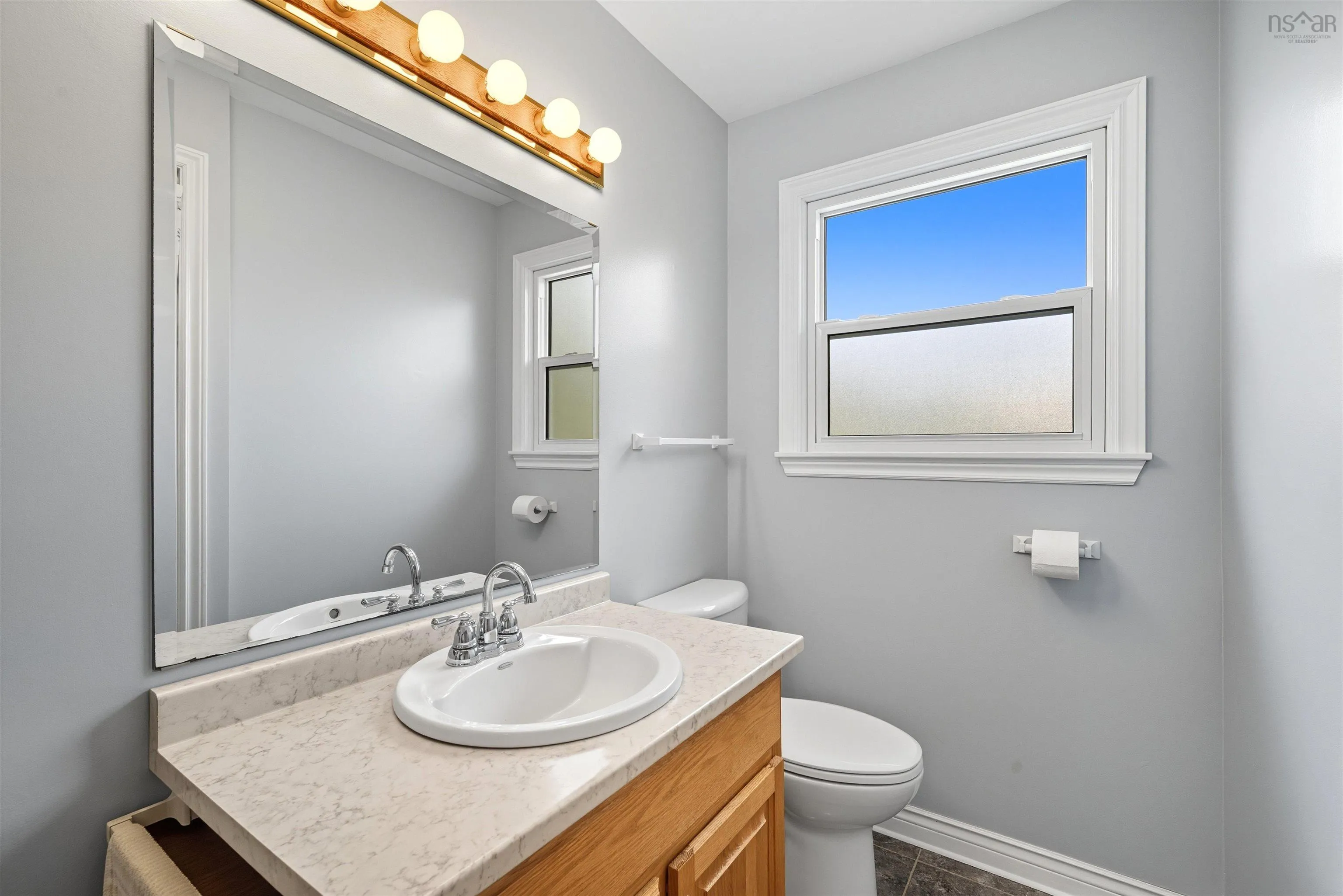 17 Kinsac Road, Beaver Bank, NS B4G 1C5, 3 Bedrooms Bedrooms, ,1 BathroomBathrooms,Residential,For Sale,Kinsac,202523529