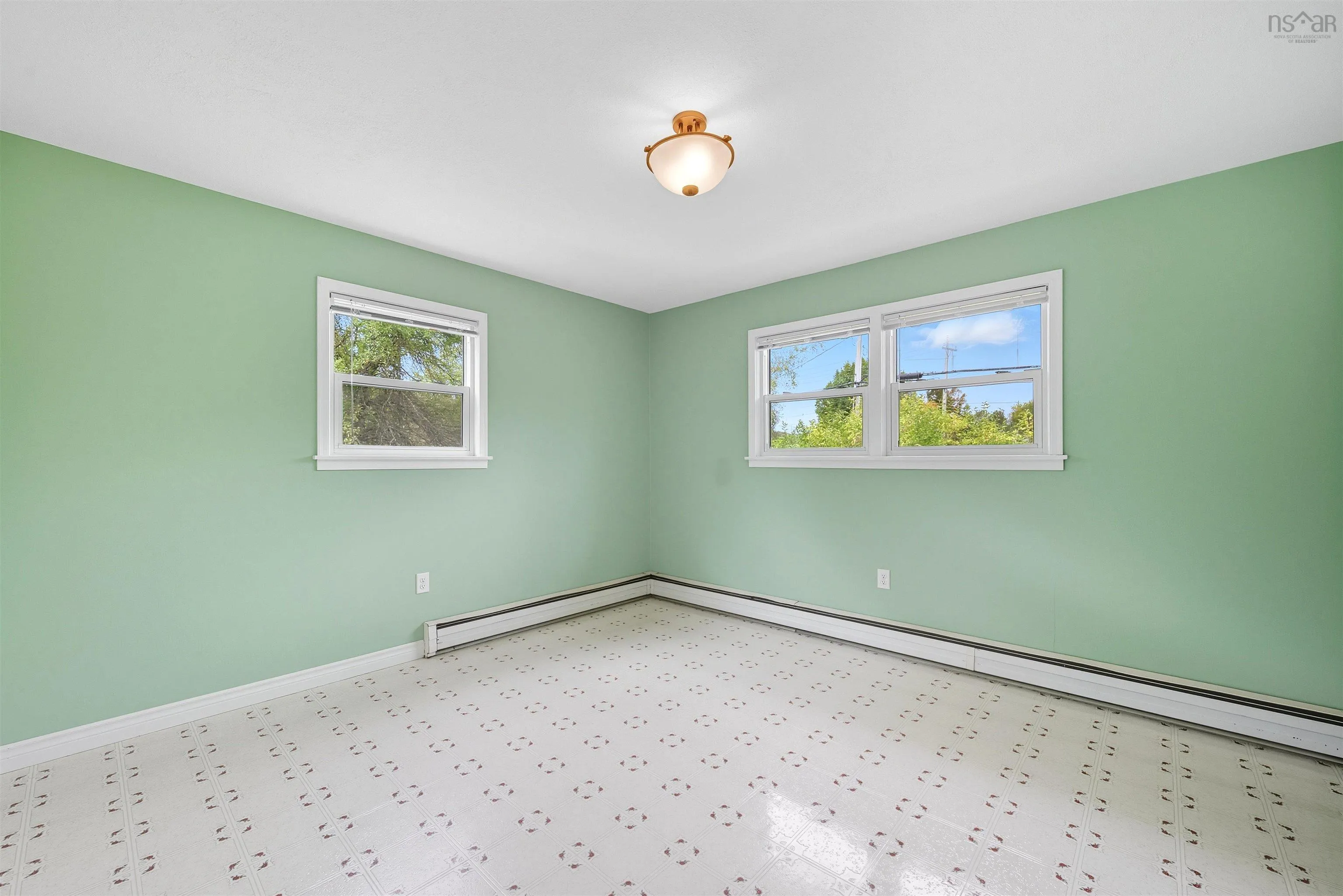 17 Kinsac Road, Beaver Bank, NS B4G 1C5, 3 Bedrooms Bedrooms, ,1 BathroomBathrooms,Residential,For Sale,Kinsac,202523529