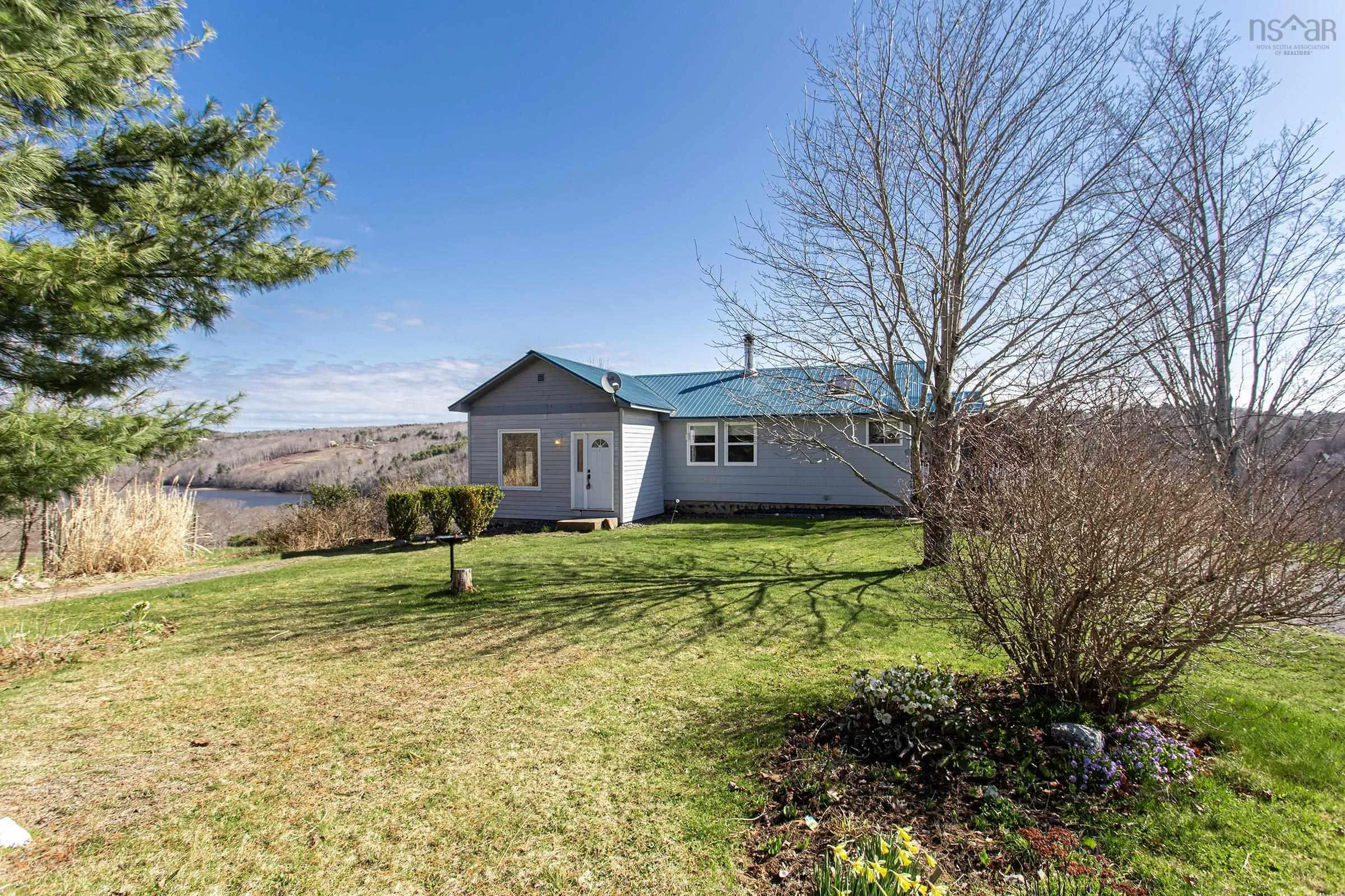 819 Riverview Road, Bear River, NS B0S 1B0, 3 Bedrooms Bedrooms, ,1 BathroomBathrooms,Residential,For Sale,Riverview,202520008