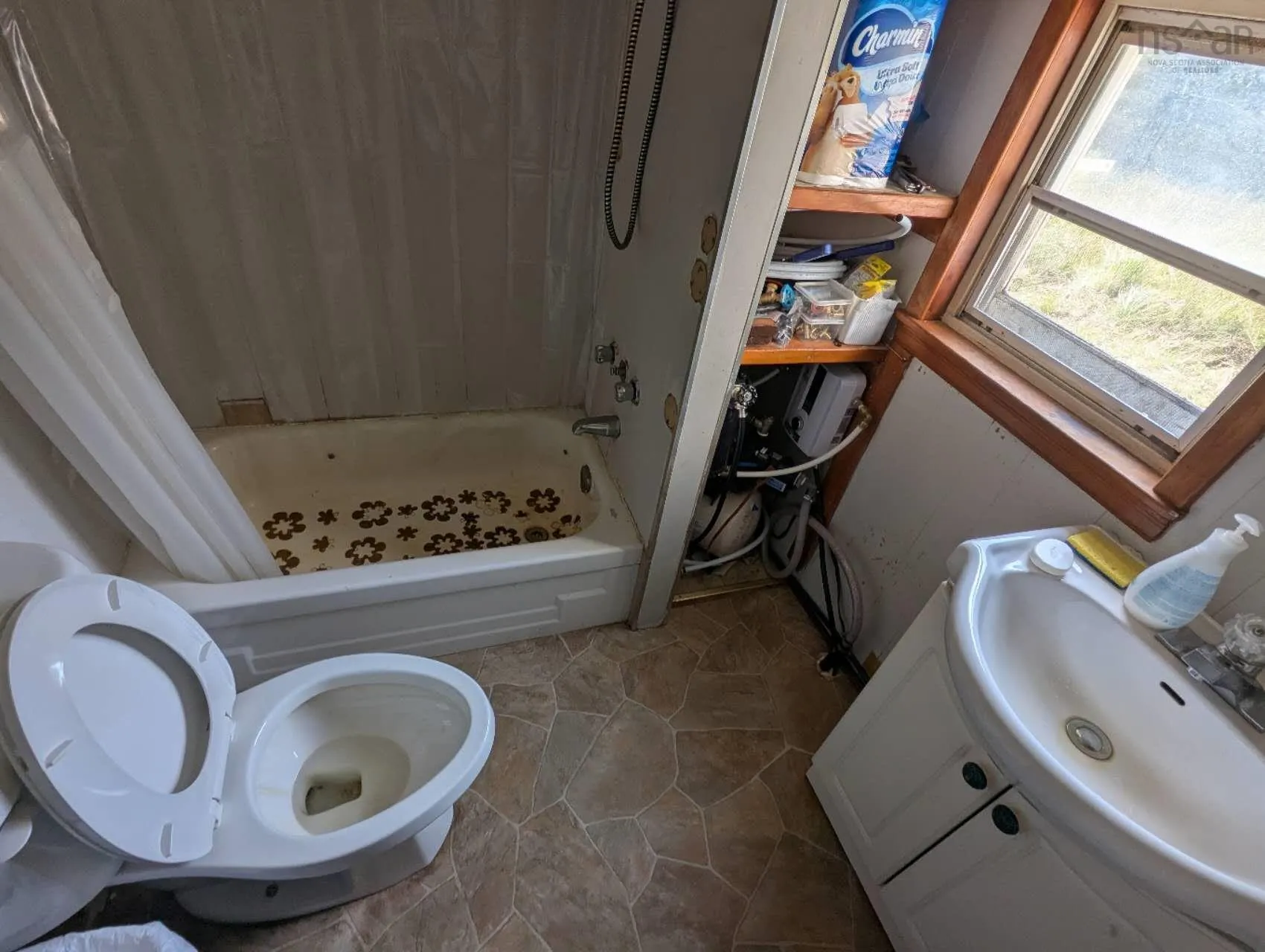 5877 Highway 3 Highway, Shag Harbour, NS B0W 0B9, 2 Bedrooms Bedrooms, ,1 BathroomBathrooms,Residential,For Sale,Highway 3,202522618