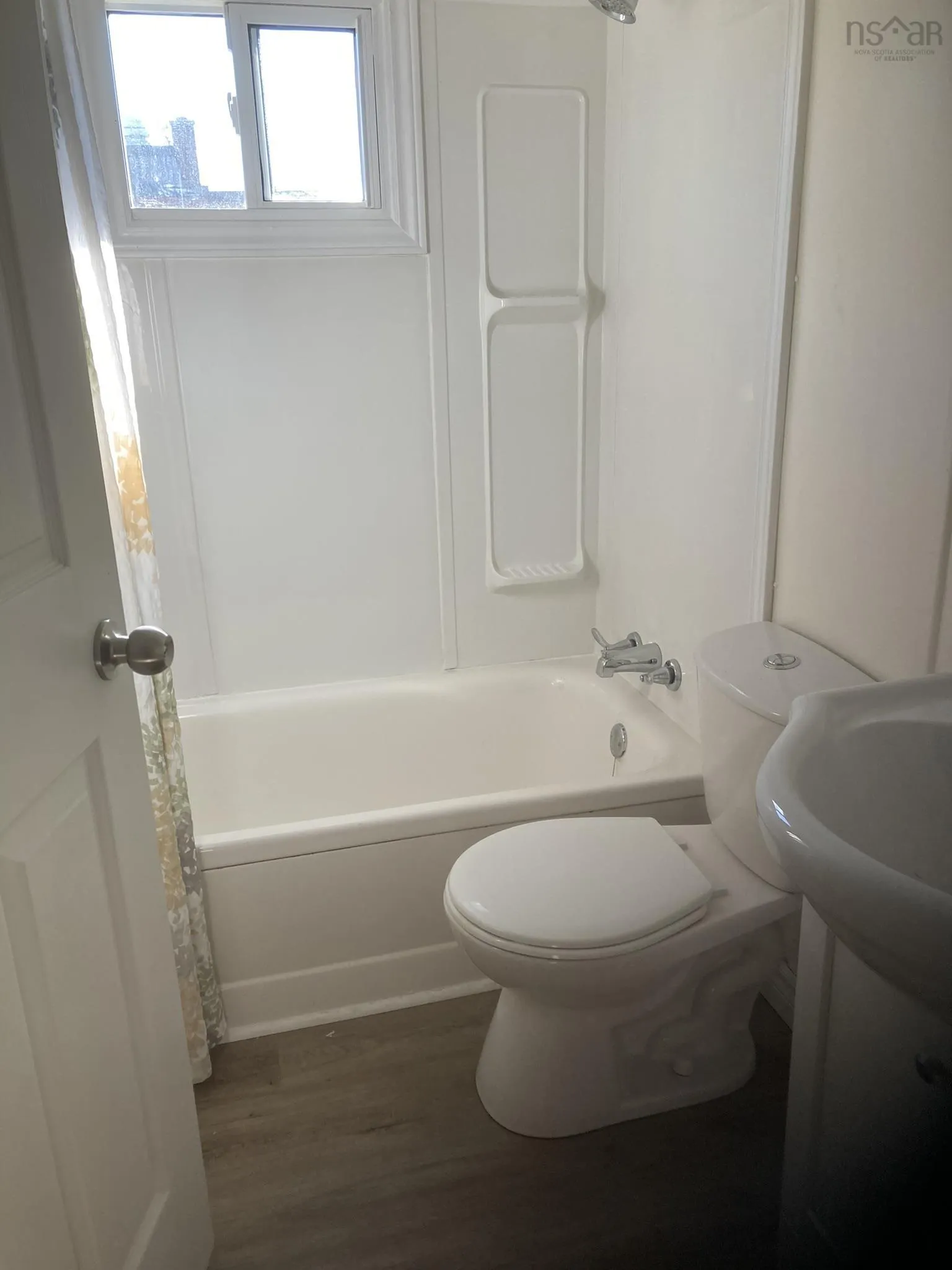 21 School Street, Falmouth Ns B0p 1p0, 1 Bedroom Bedrooms, ,1 BathroomBathrooms,Residential,For Sale,School,202425764