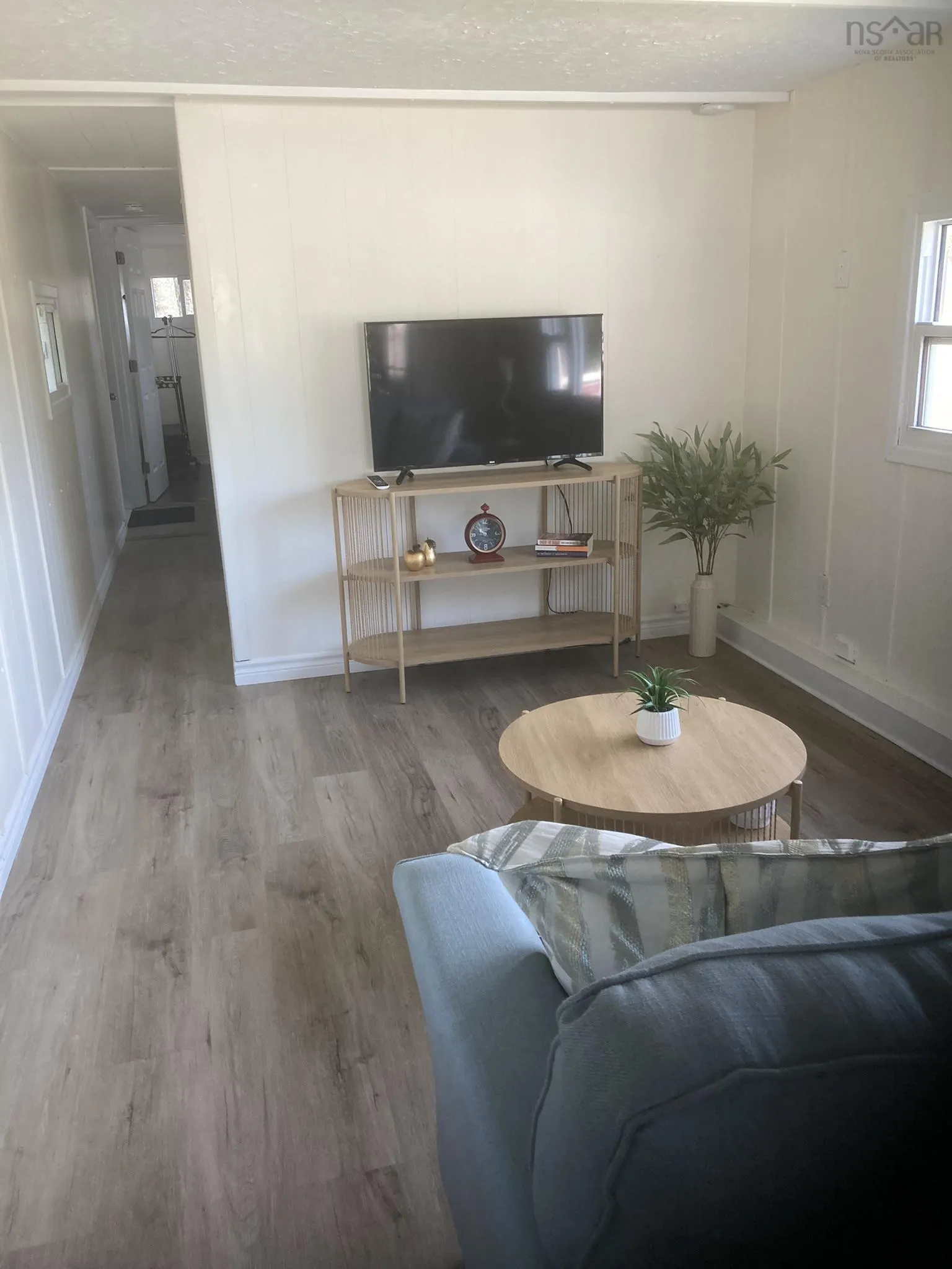 21 School Street, Falmouth Ns B0p 1p0, 1 Bedroom Bedrooms, ,1 BathroomBathrooms,Residential,For Sale,School,202425764