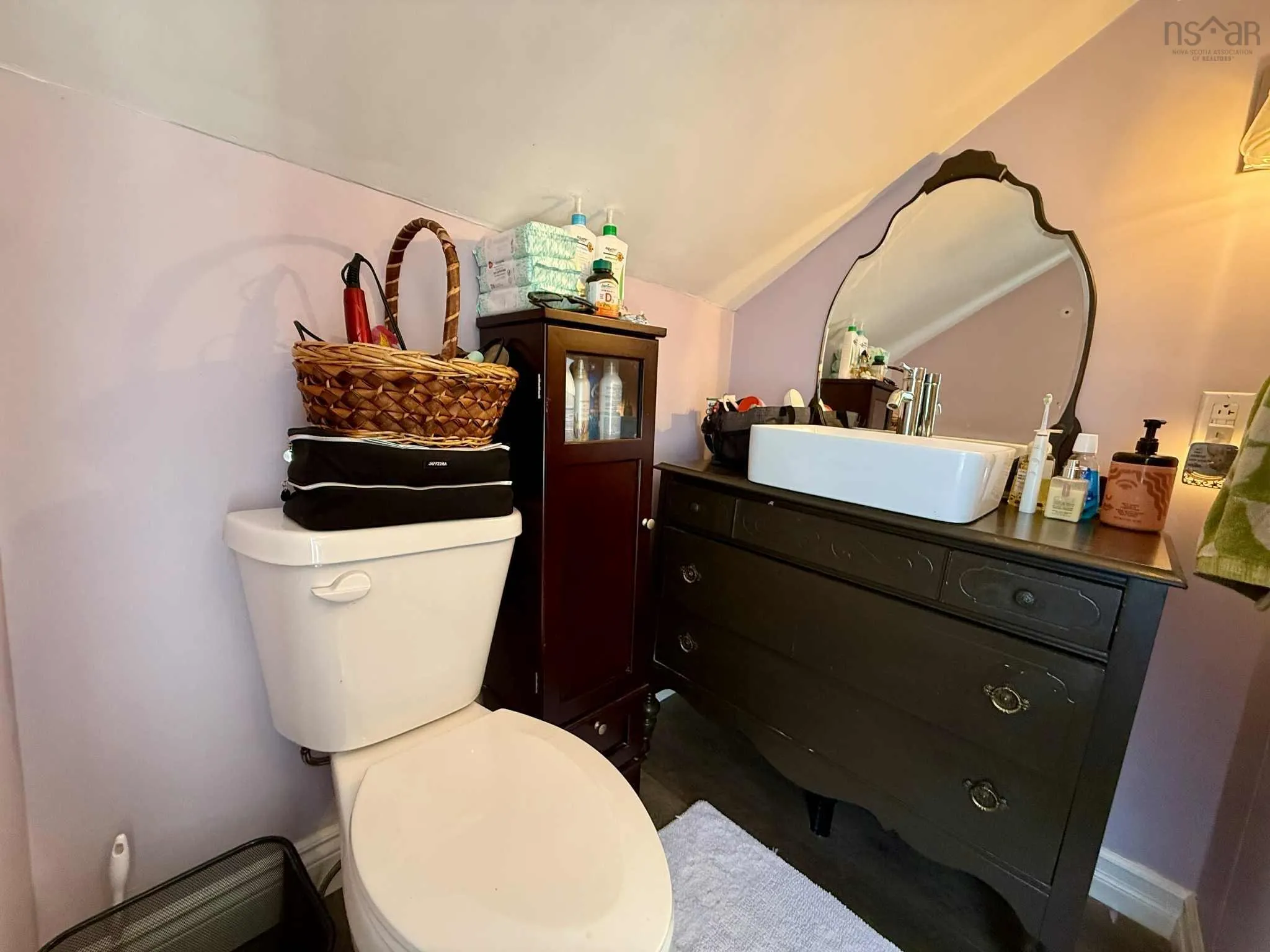 280 Two Island Road, Parrsboro, NS B0M 1S0, 2 Bedrooms Bedrooms, ,1 BathroomBathrooms,Residential,For Sale,Two Island,202520368