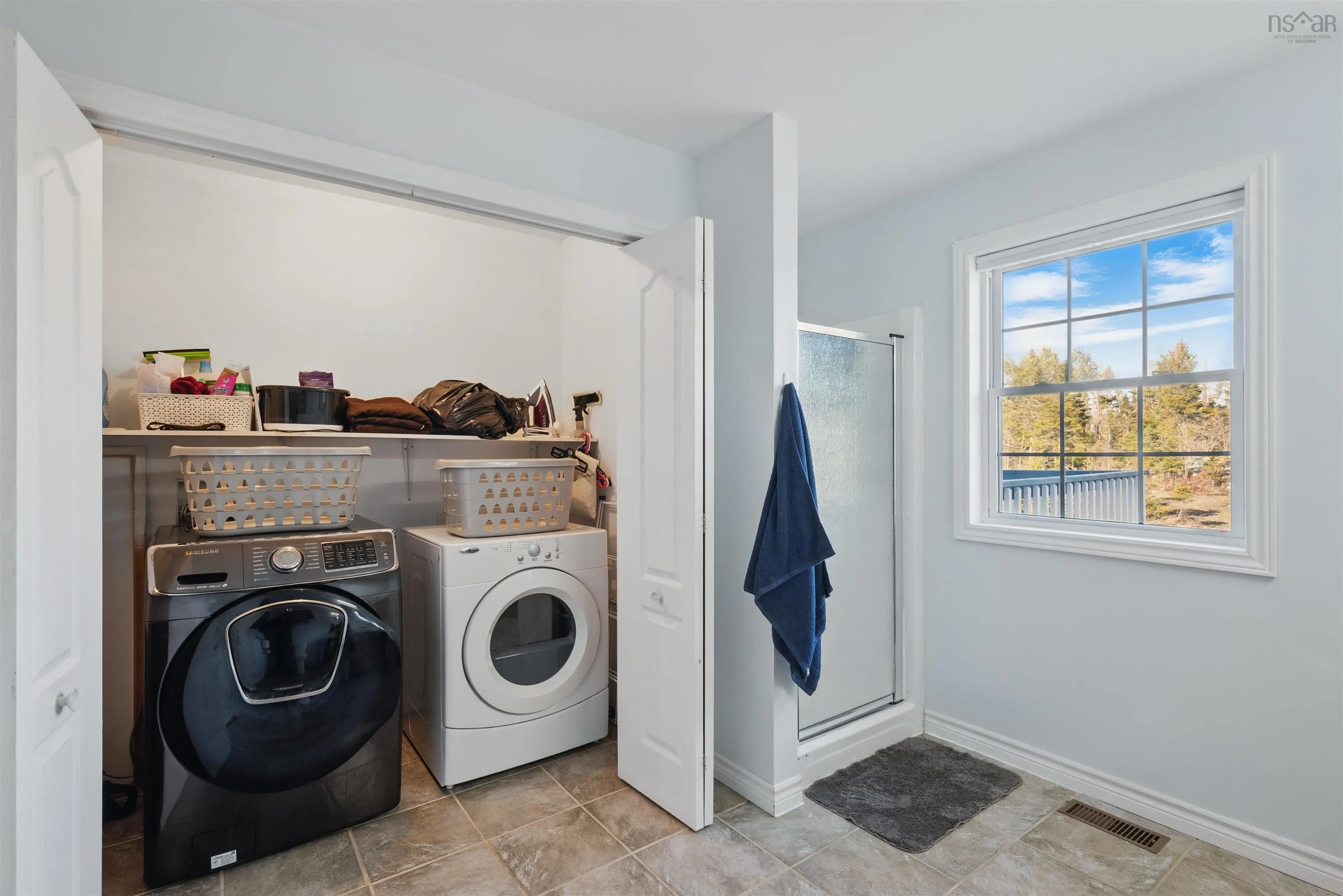 297 Leslie Road, East Lawrencetown, NS B2Z 1T4, 4 Bedrooms Bedrooms, ,3 BathroomsBathrooms,Residential,For Sale,Leslie,202520880