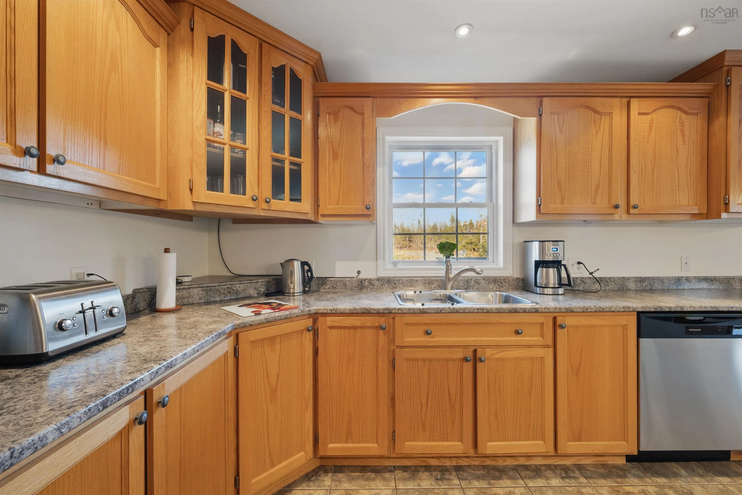 297 Leslie Road, East Lawrencetown, NS B2Z 1T4, 4 Bedrooms Bedrooms, ,3 BathroomsBathrooms,Residential,For Sale,Leslie,202520880