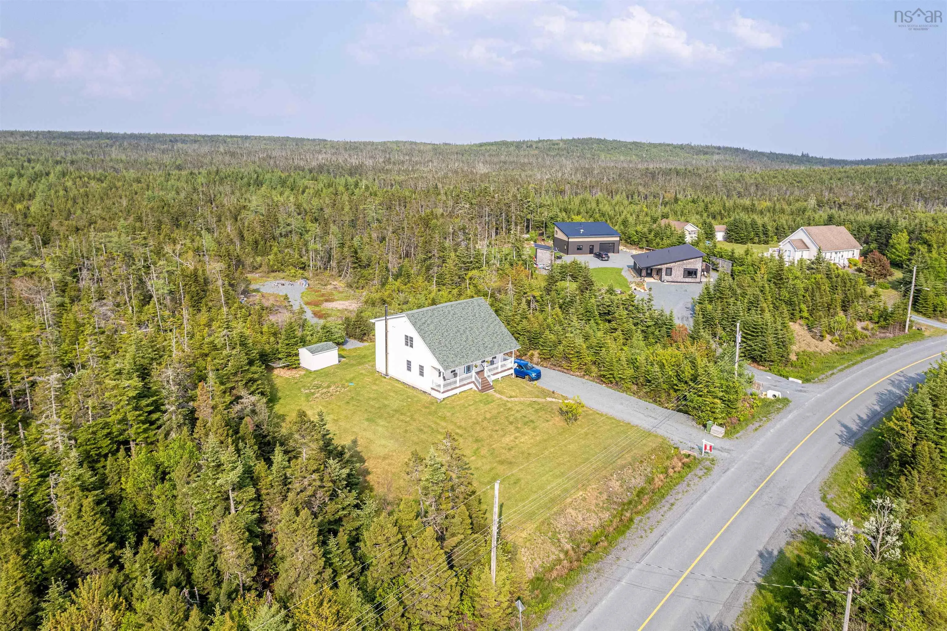 297 Leslie Road, East Lawrencetown, NS B2Z 1T4, 4 Bedrooms Bedrooms, ,3 BathroomsBathrooms,Residential,For Sale,Leslie,202520880