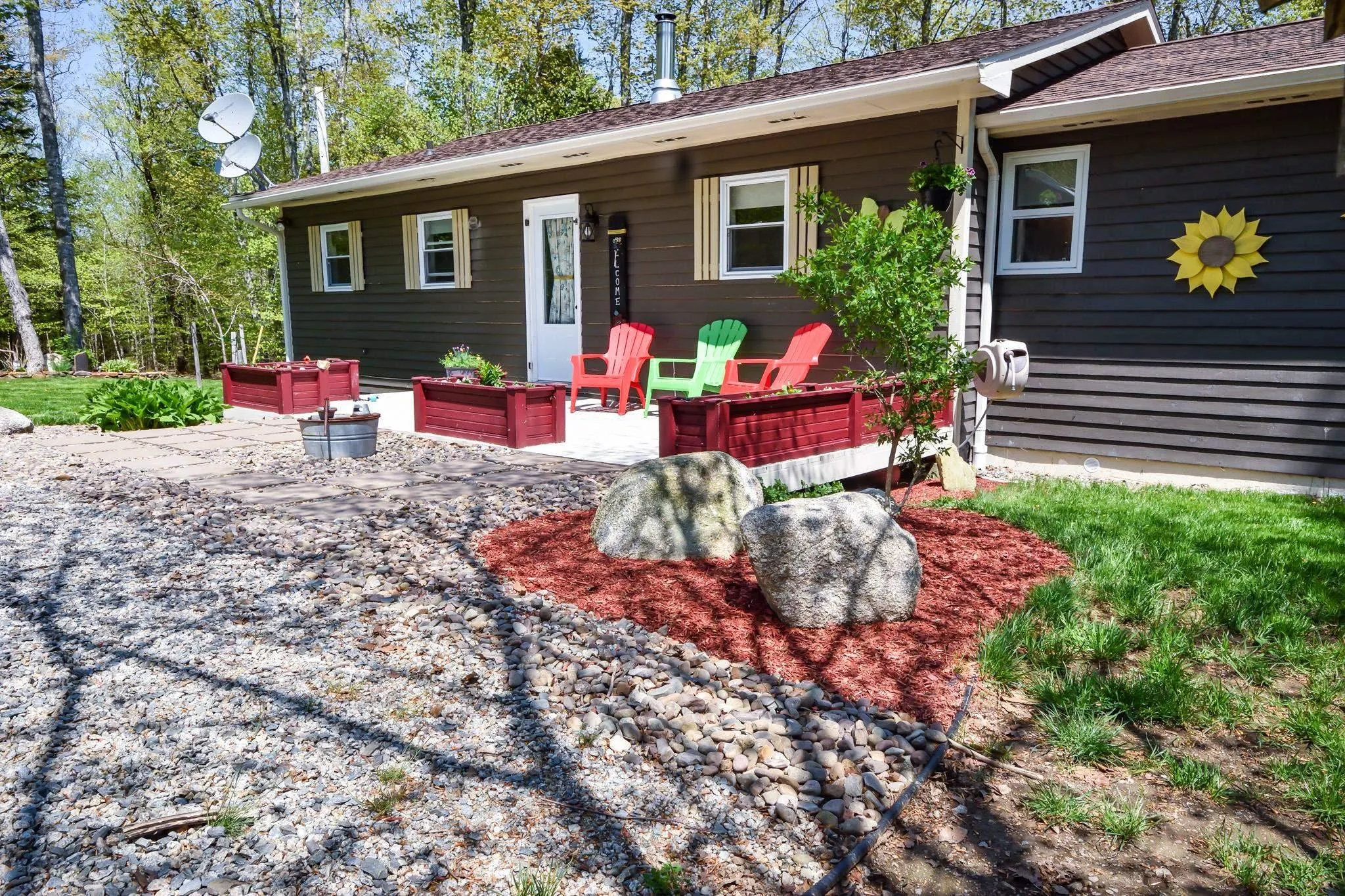 642 High Landing Road, Parkdale, NS B0R 1A0, 3 Bedrooms Bedrooms, ,2 BathroomsBathrooms,Residential,For Sale,High Landing,202521521