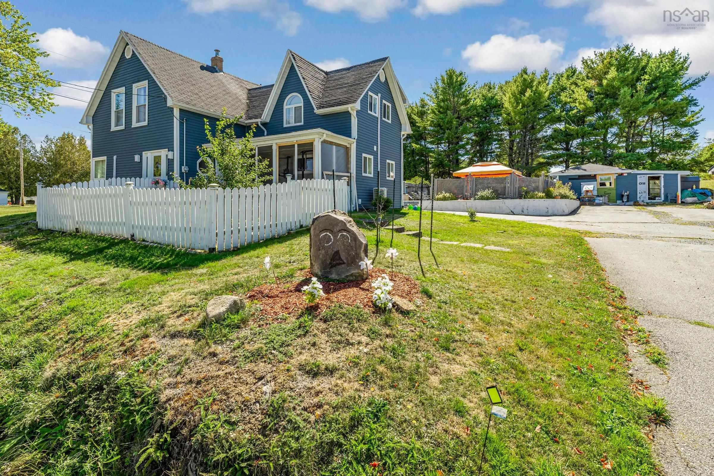 4935 & 4935 Unit B Highway 10, New Germany, NS B0R 1E0, 8 Bedrooms Bedrooms, ,Residential Income,For Sale,& 4935 Unit B Highway 10,202523467