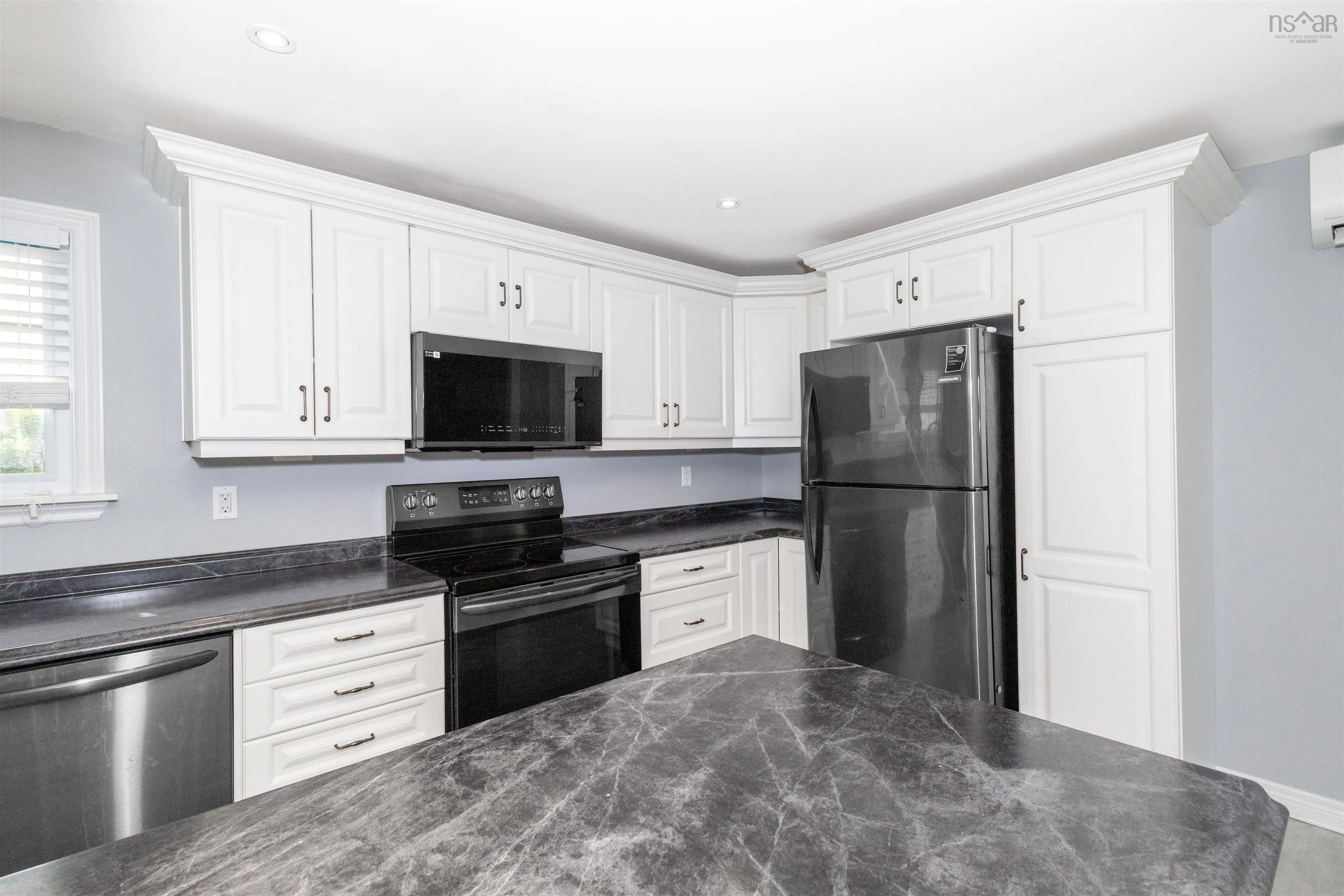 116 Brookland Street, Glace Bay, NS B1A 1B4, 2 Bedrooms Bedrooms, ,1 BathroomBathrooms,Residential,For Sale,Brookland,202519518