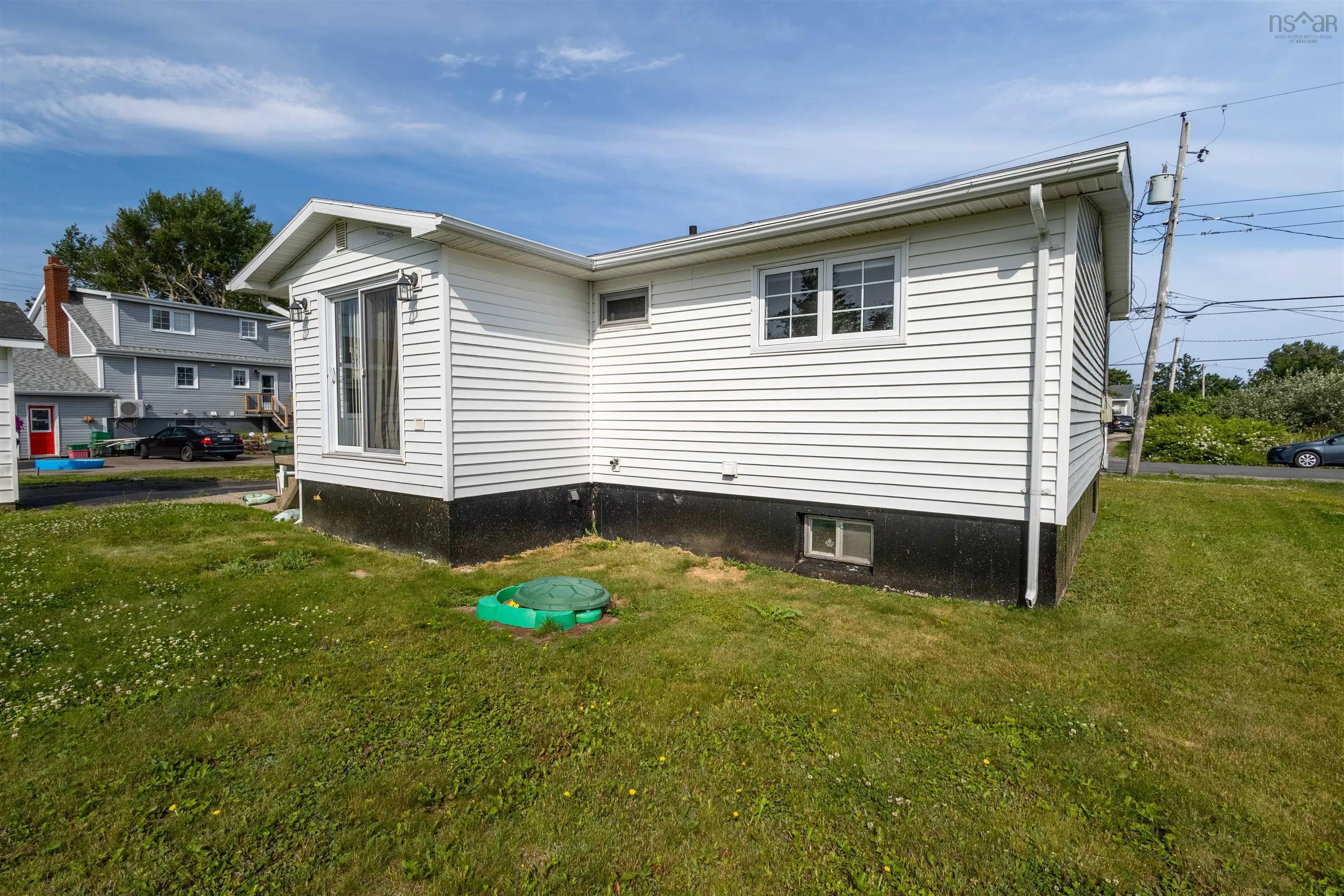 116 Brookland Street, Glace Bay, NS B1A 1B4, 2 Bedrooms Bedrooms, ,1 BathroomBathrooms,Residential,For Sale,Brookland,202519518