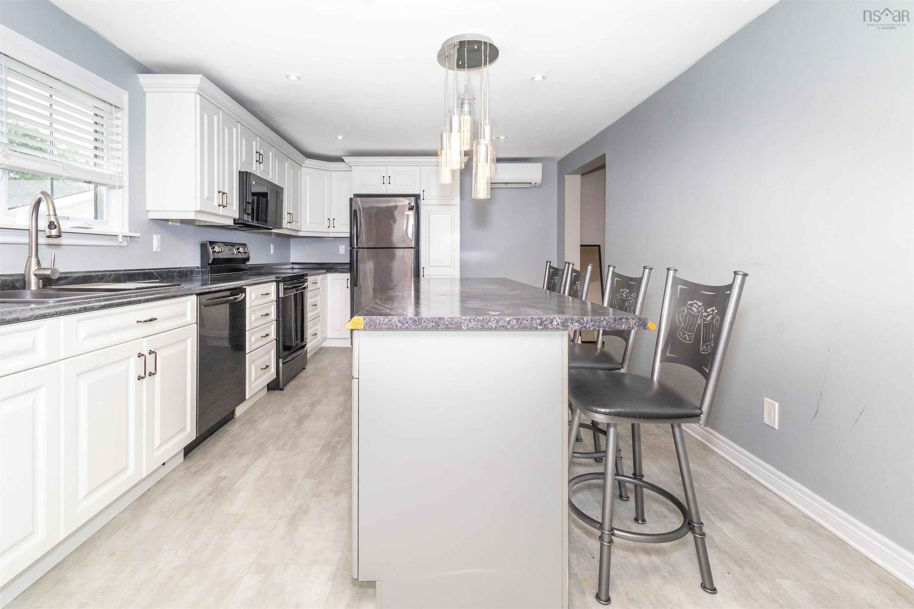 116 Brookland Street, Glace Bay, NS B1A 1B4, 2 Bedrooms Bedrooms, ,1 BathroomBathrooms,Residential,For Sale,Brookland,202519518
