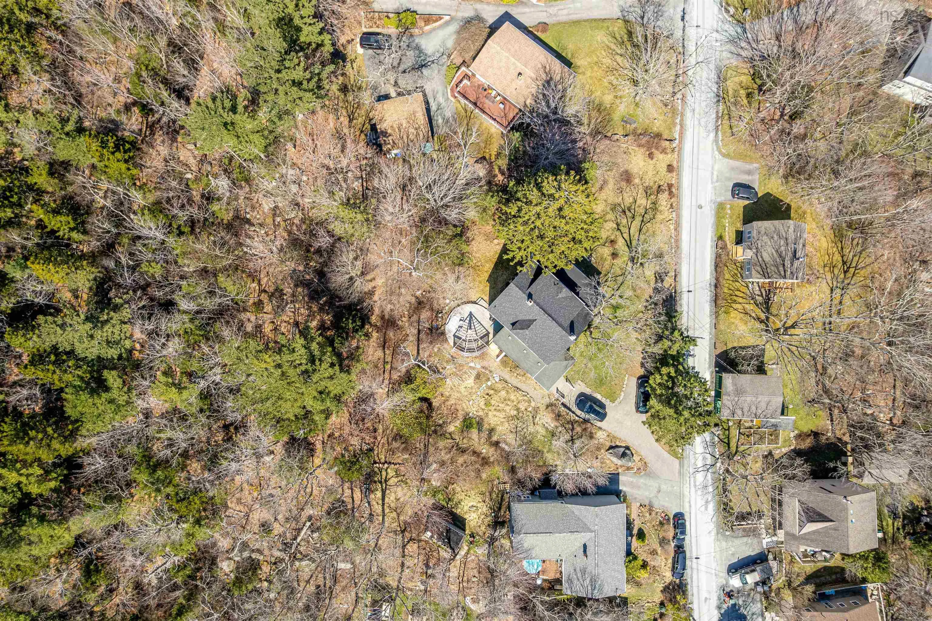 54 Parkhill Road, Halifax Ns B3p 1r5, 3 Bedrooms Bedrooms, ,2 BathroomsBathrooms,Residential,For Sale,Parkhill,202508971